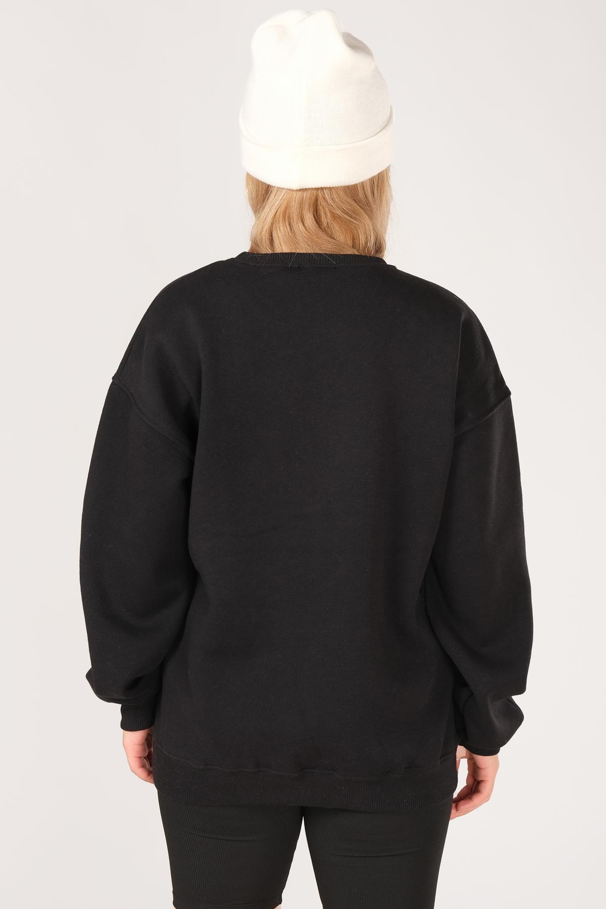 Kadın Sıfır Yaka Winsconsin Baskı Overzie Baskı Sweatshirt Siyah