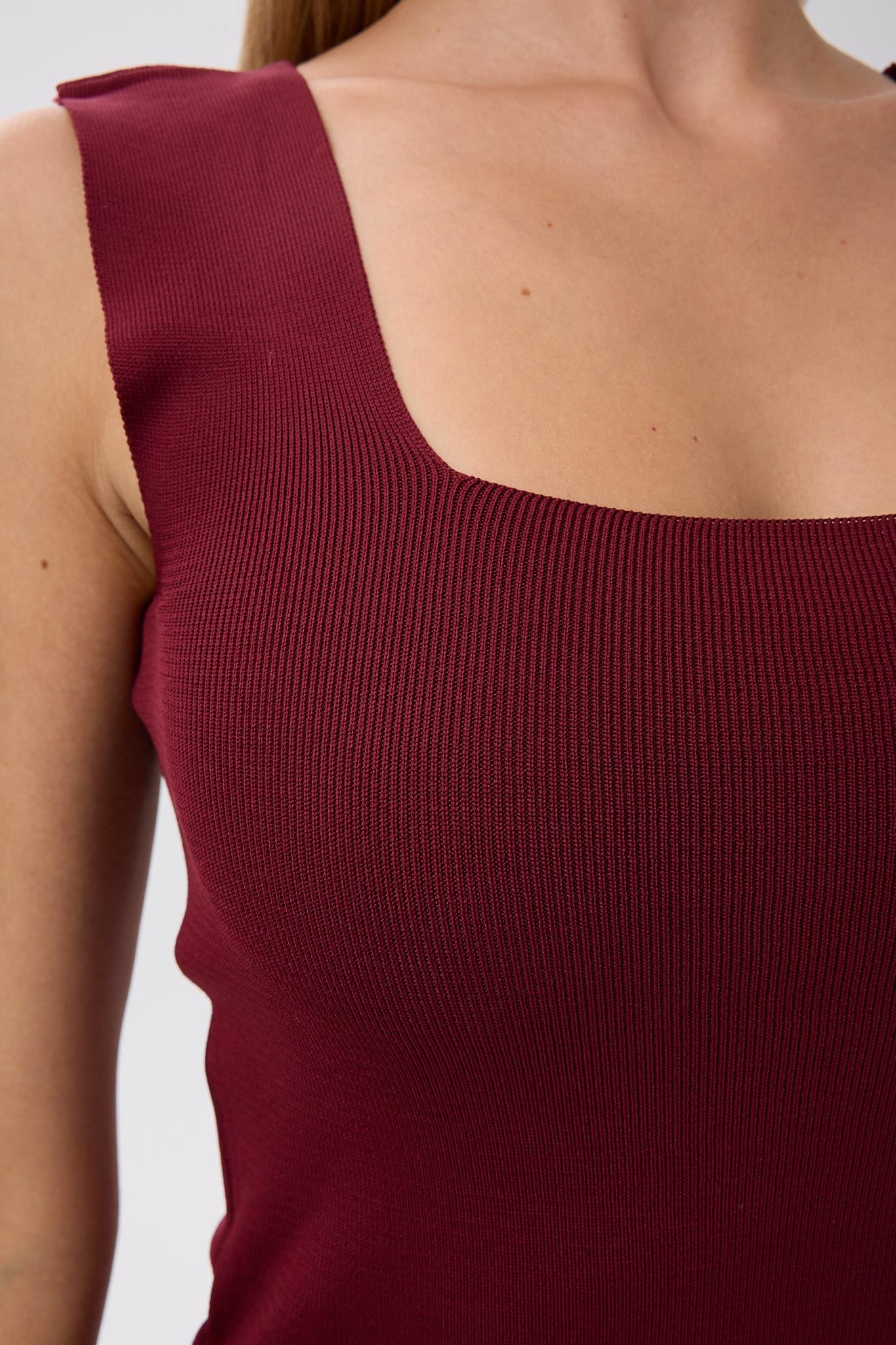 Kadın Kare Yaka Kalın  Askılı Basic Fit Bordo Bluz Crop Top
