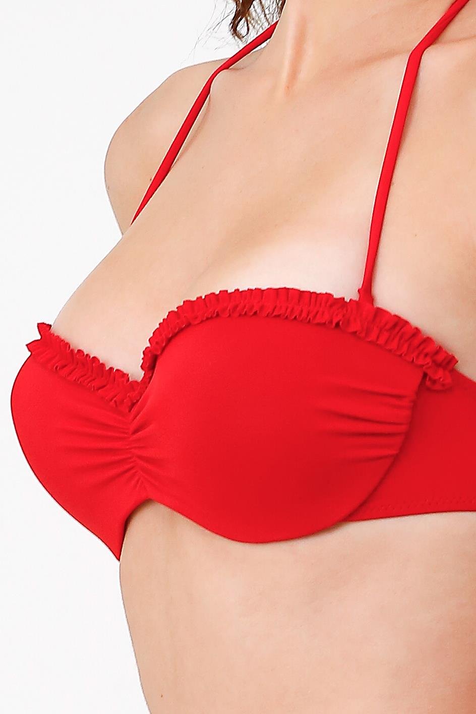 ANKA V. KIRMIZI ALT BİKİNİ