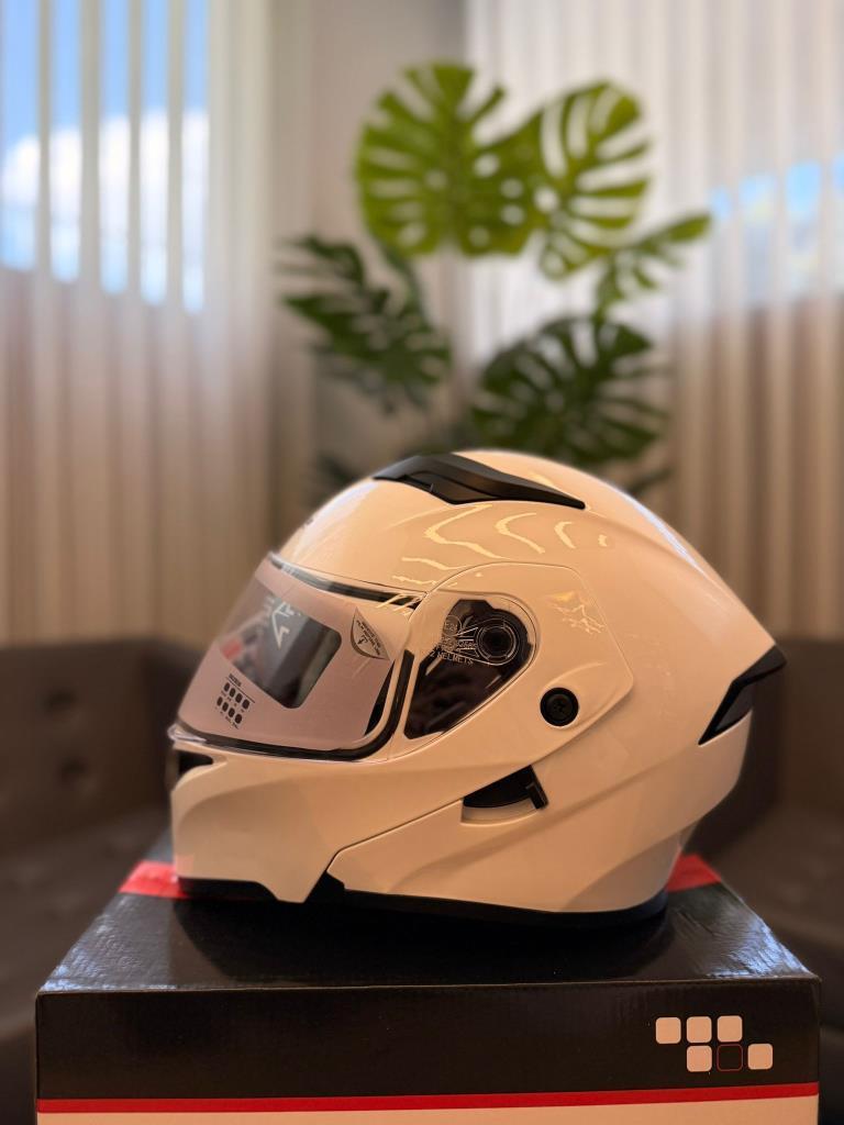 Çene Açılır Kask R52
