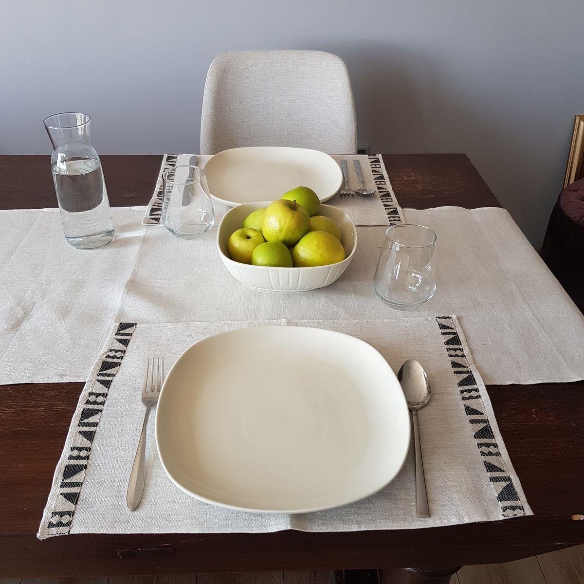 BY144 Table Mat Natural