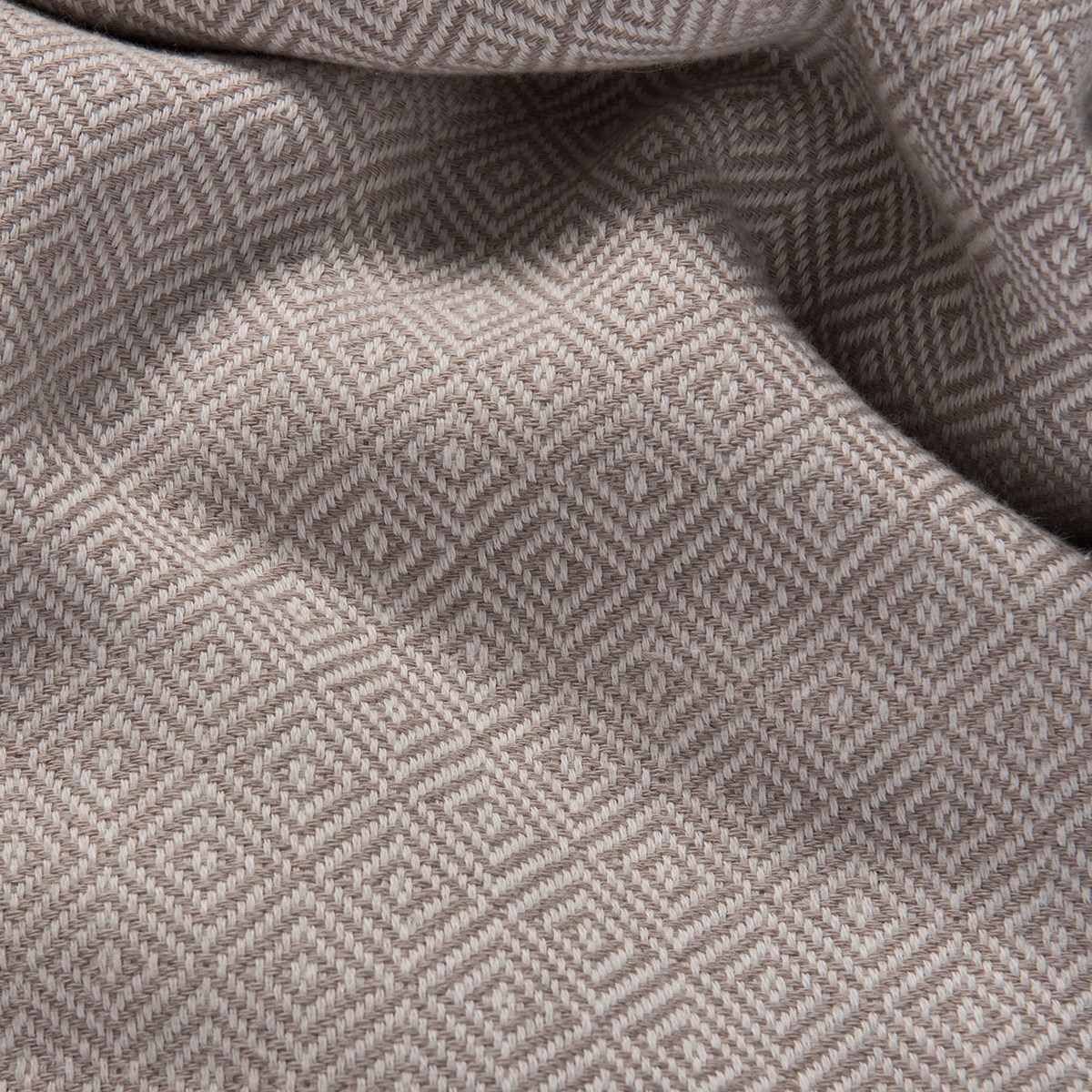 Diamond Throw Taupe