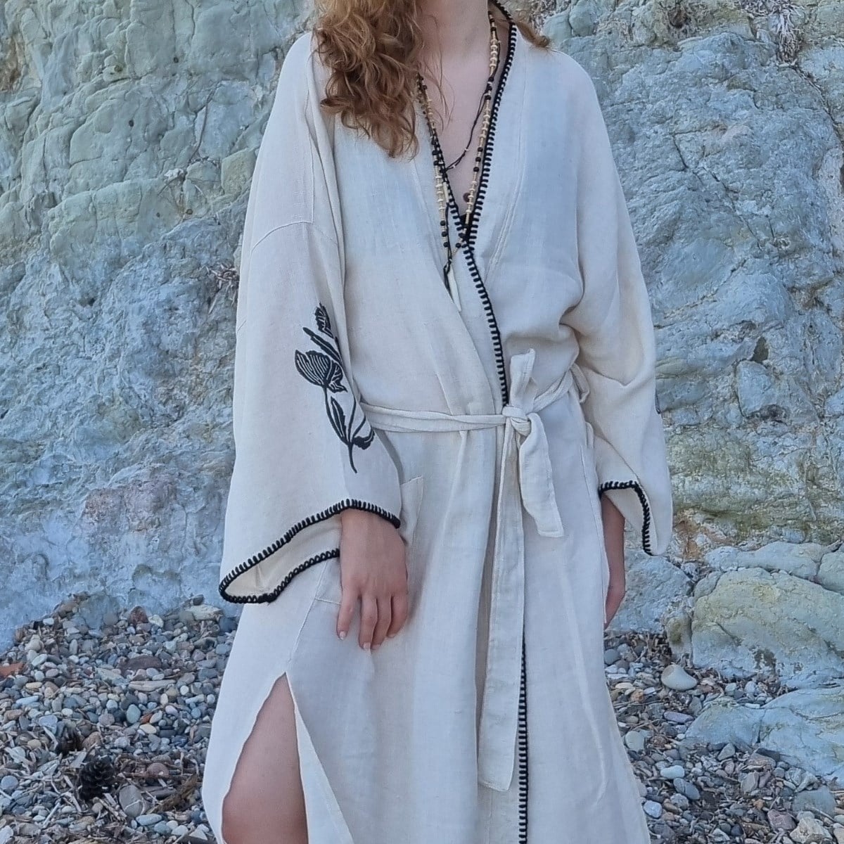 Rose Printed Caftan Natural - Black