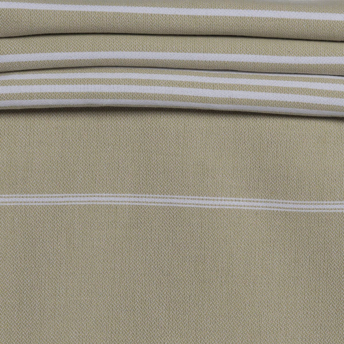 Leyla XL Throw Green