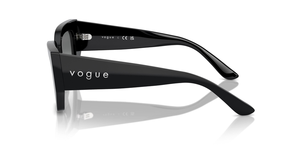 VOGUE 5583S W44/11 51