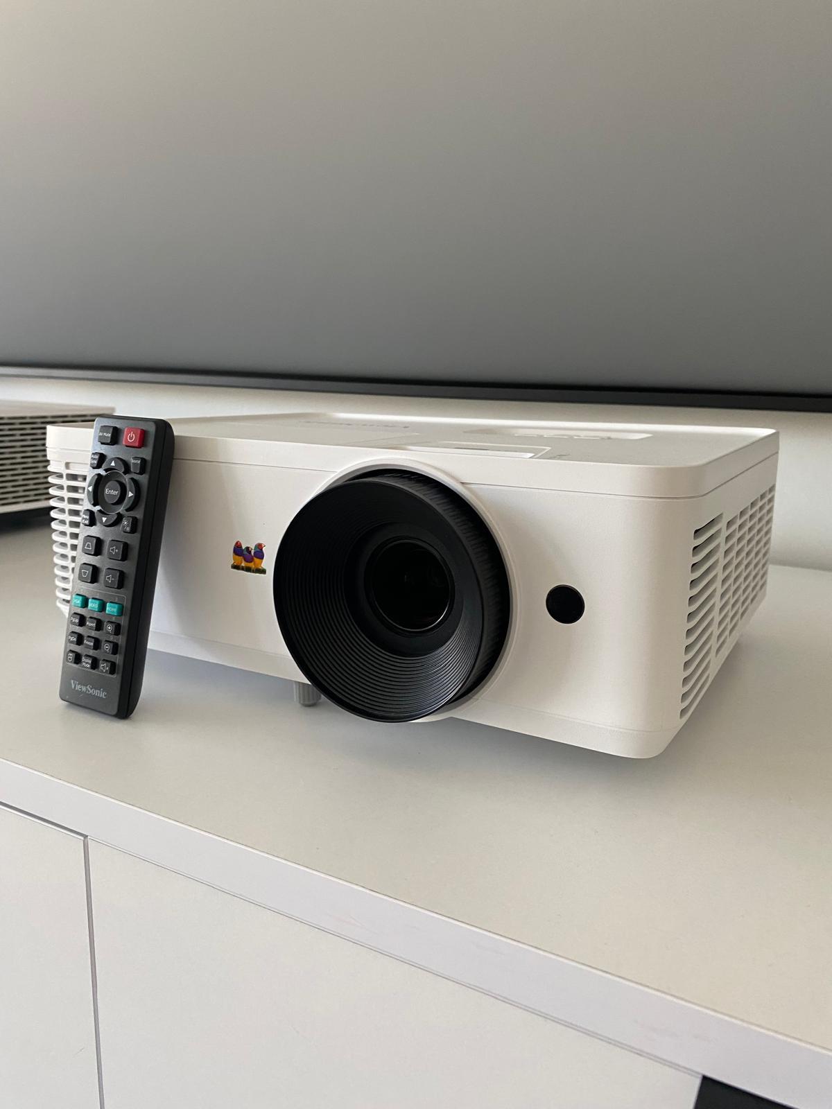 ViewSonic PA700W 2.El Projeksiyon Cihazı