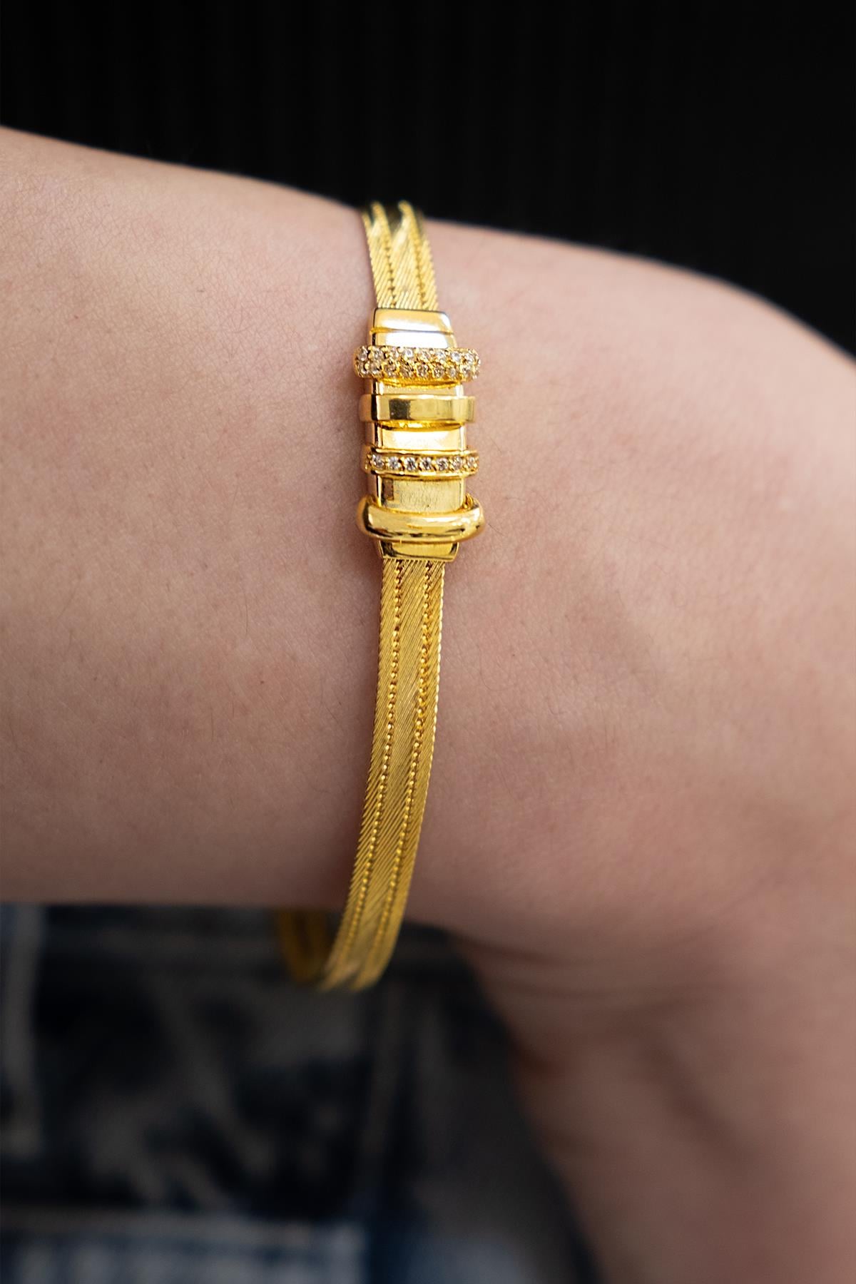 Lal 14 Ayar 3 Sıra Toka Detaylı Altın Bilezik Sarı