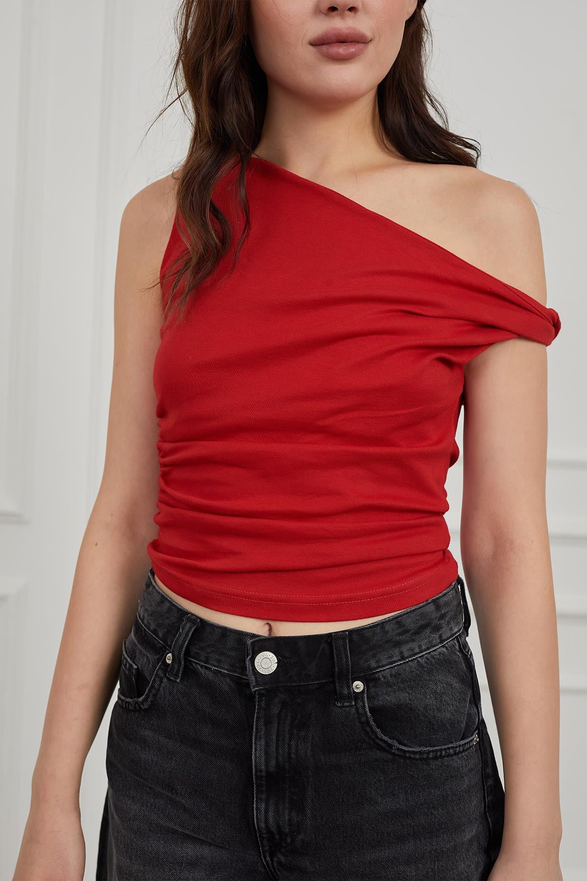Kırmızı Düğümlü Body