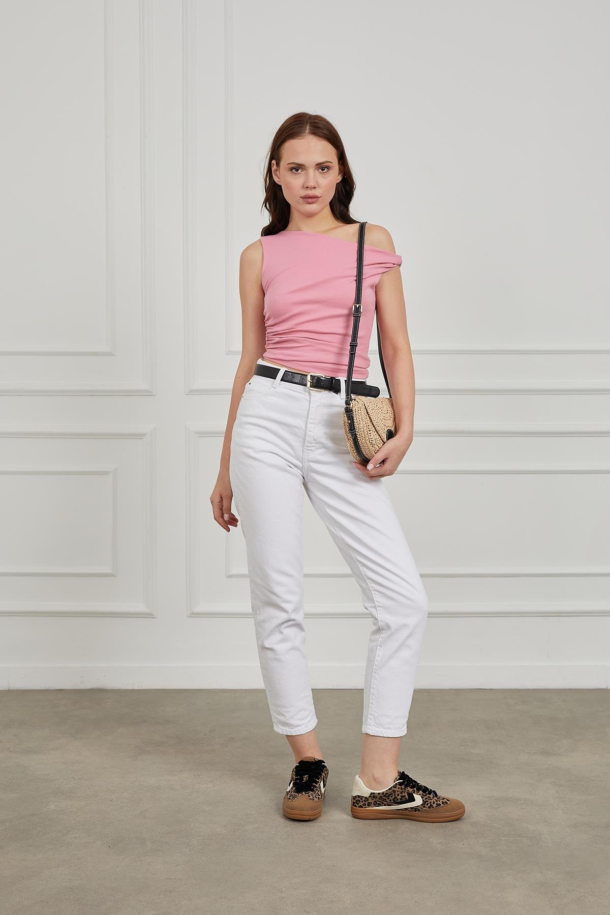 Pembe Düğümlü Body