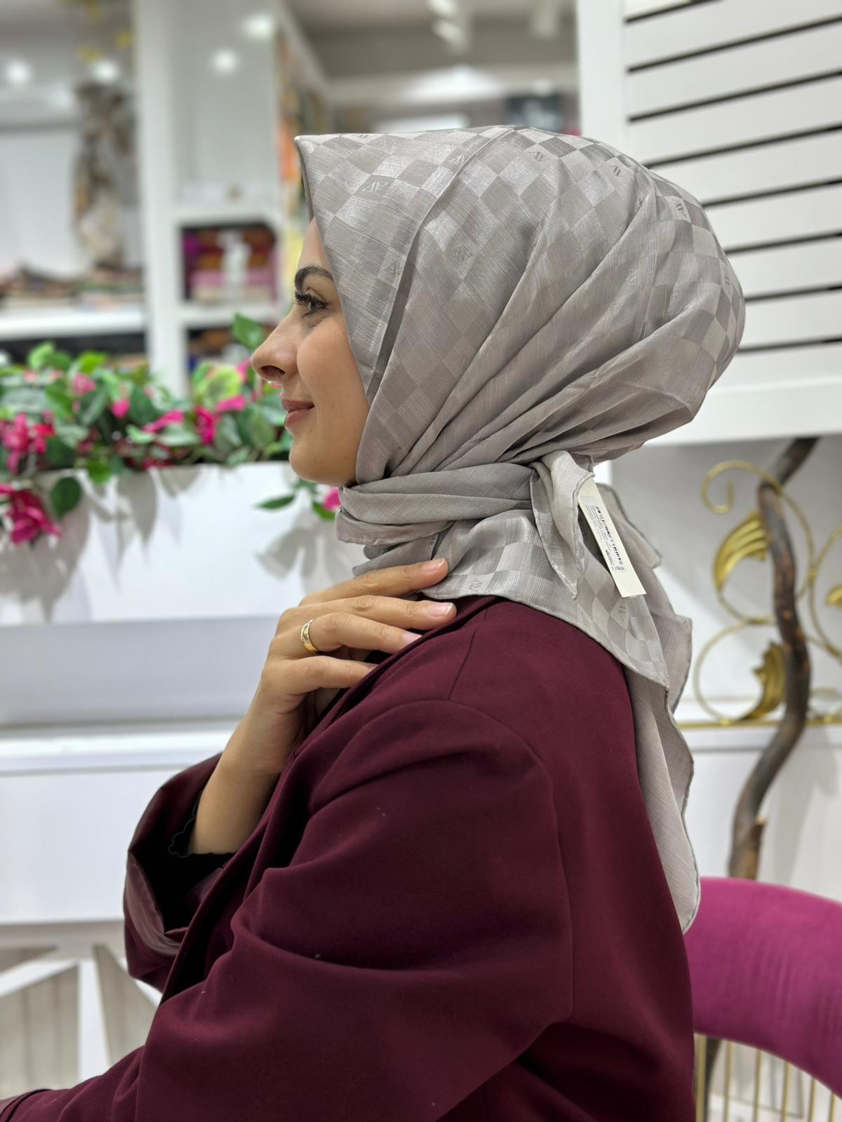 Armine Dama Serisi Eşarp 22