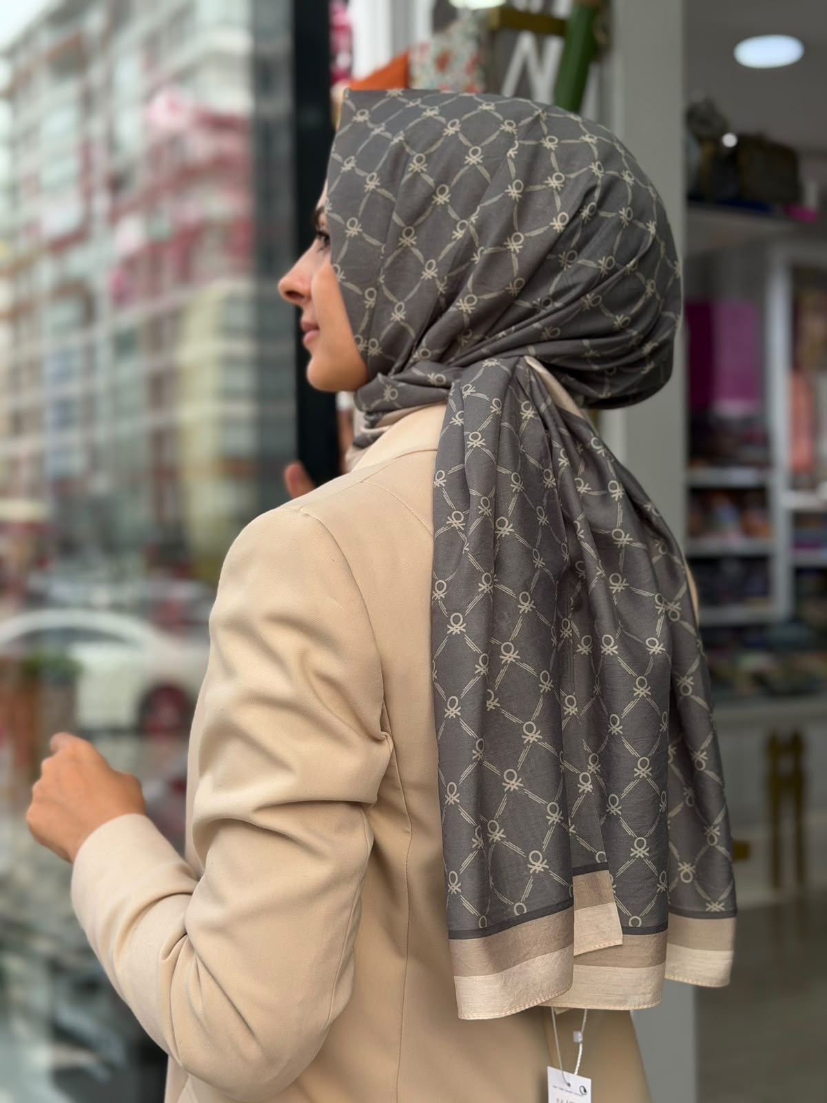 Benetton Desenli Şal