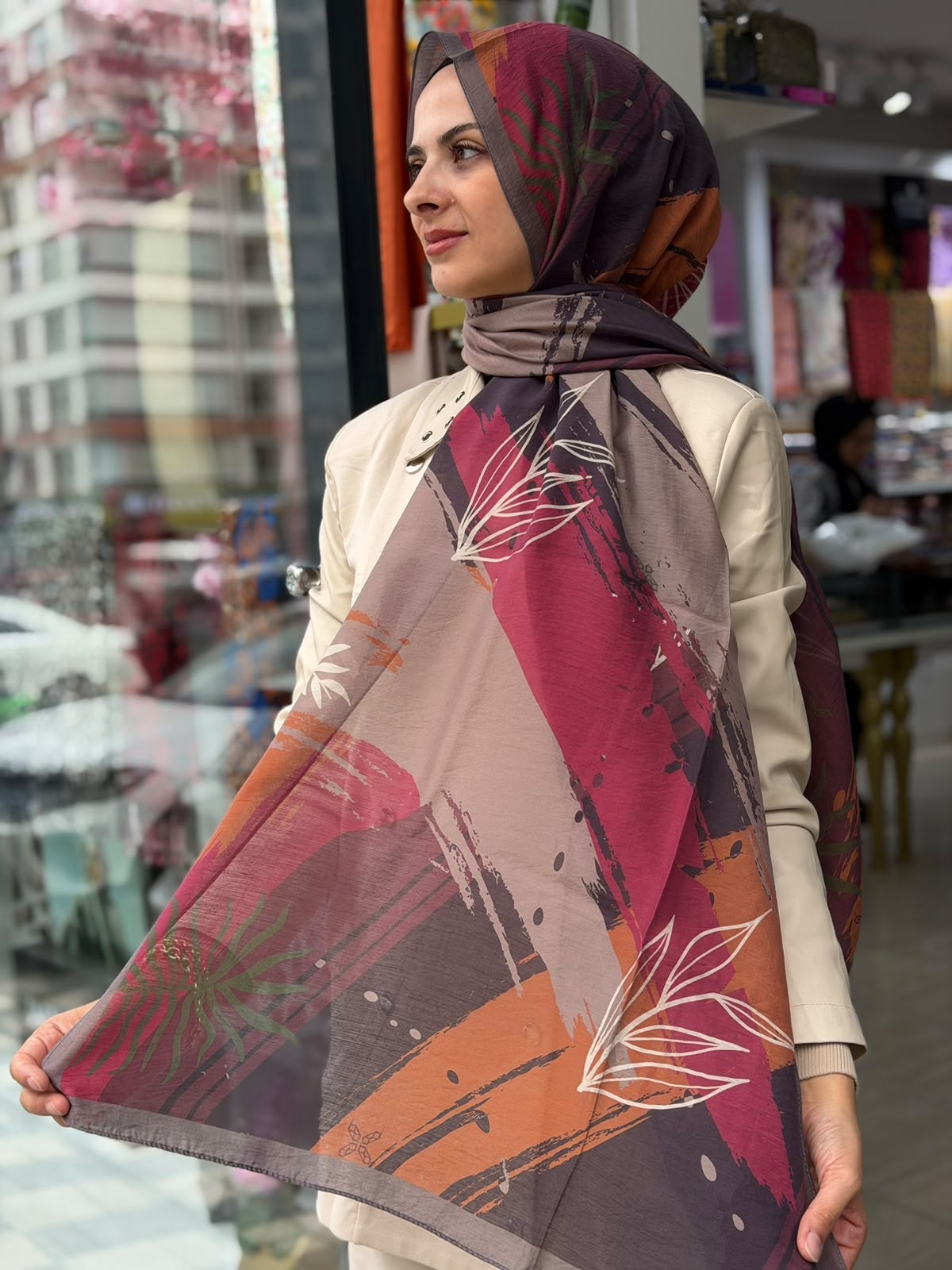 Benetton Desenli Şal