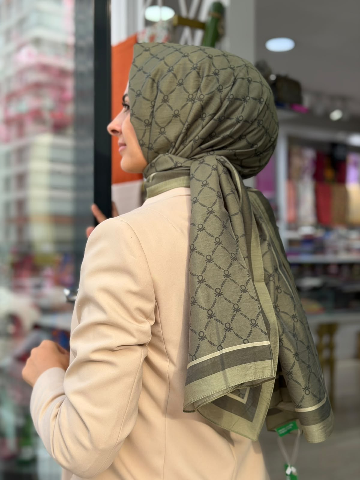 Benetton Desenli Şal