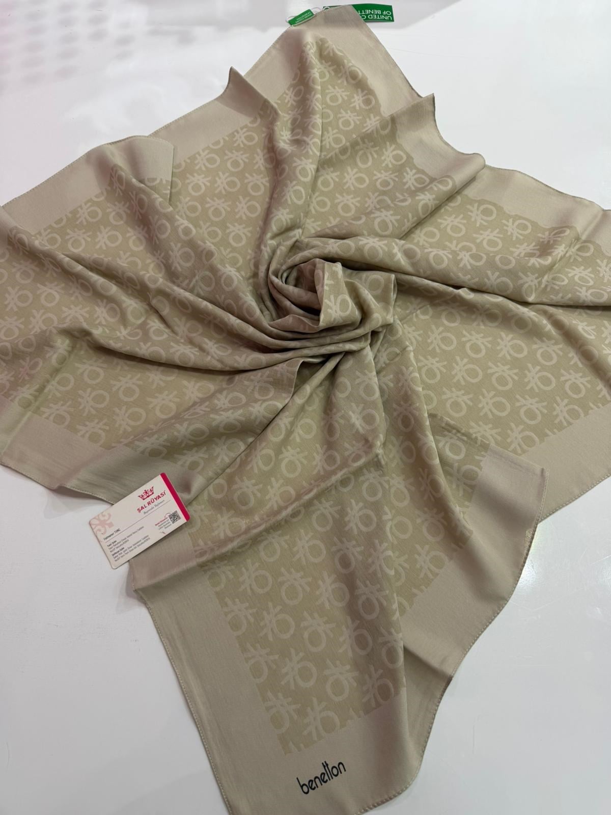 Benetton Monogram Elegante Eşarp 12