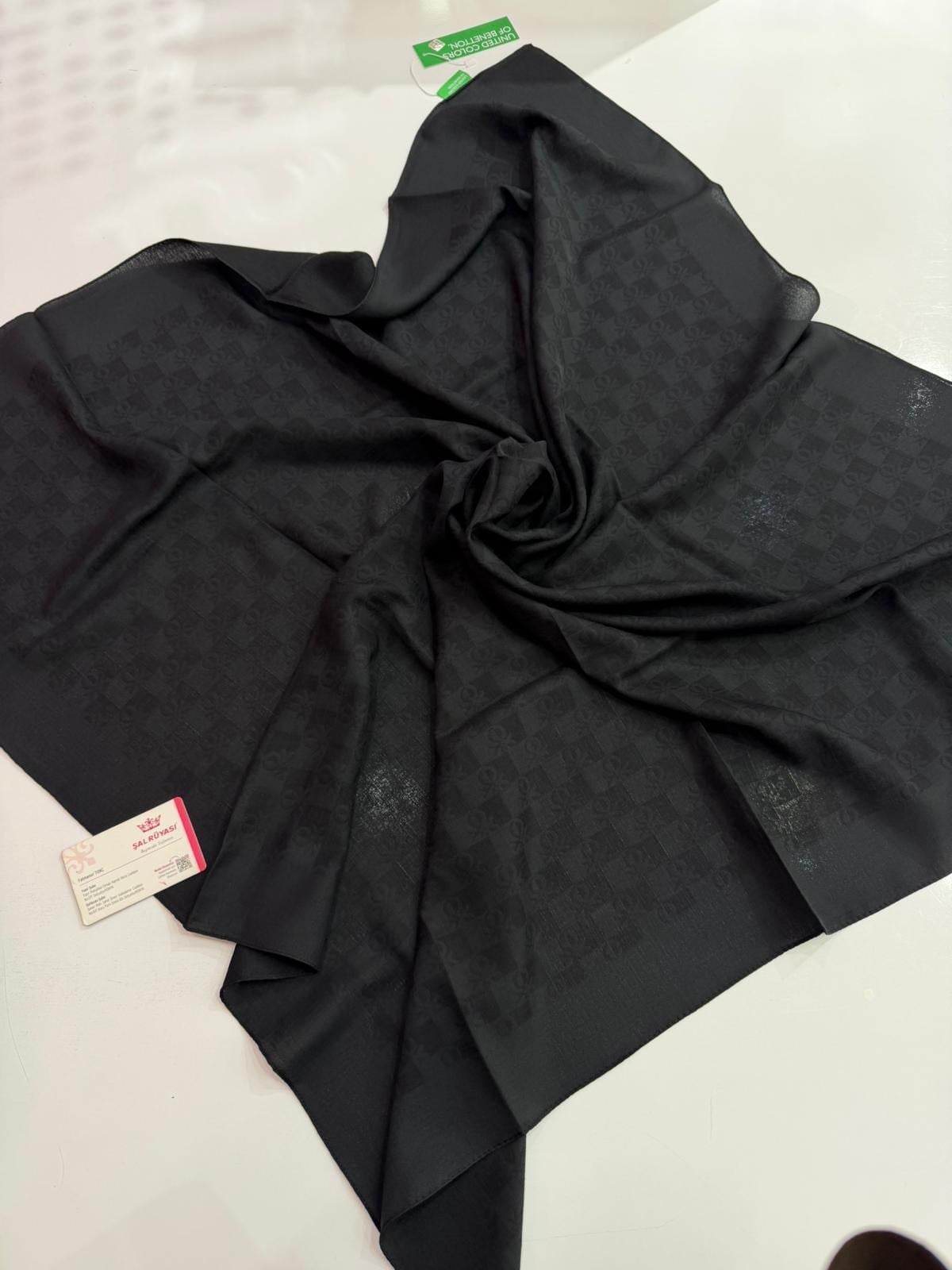 Benetton Monogram Elegante Eşarp Siyah Rengi