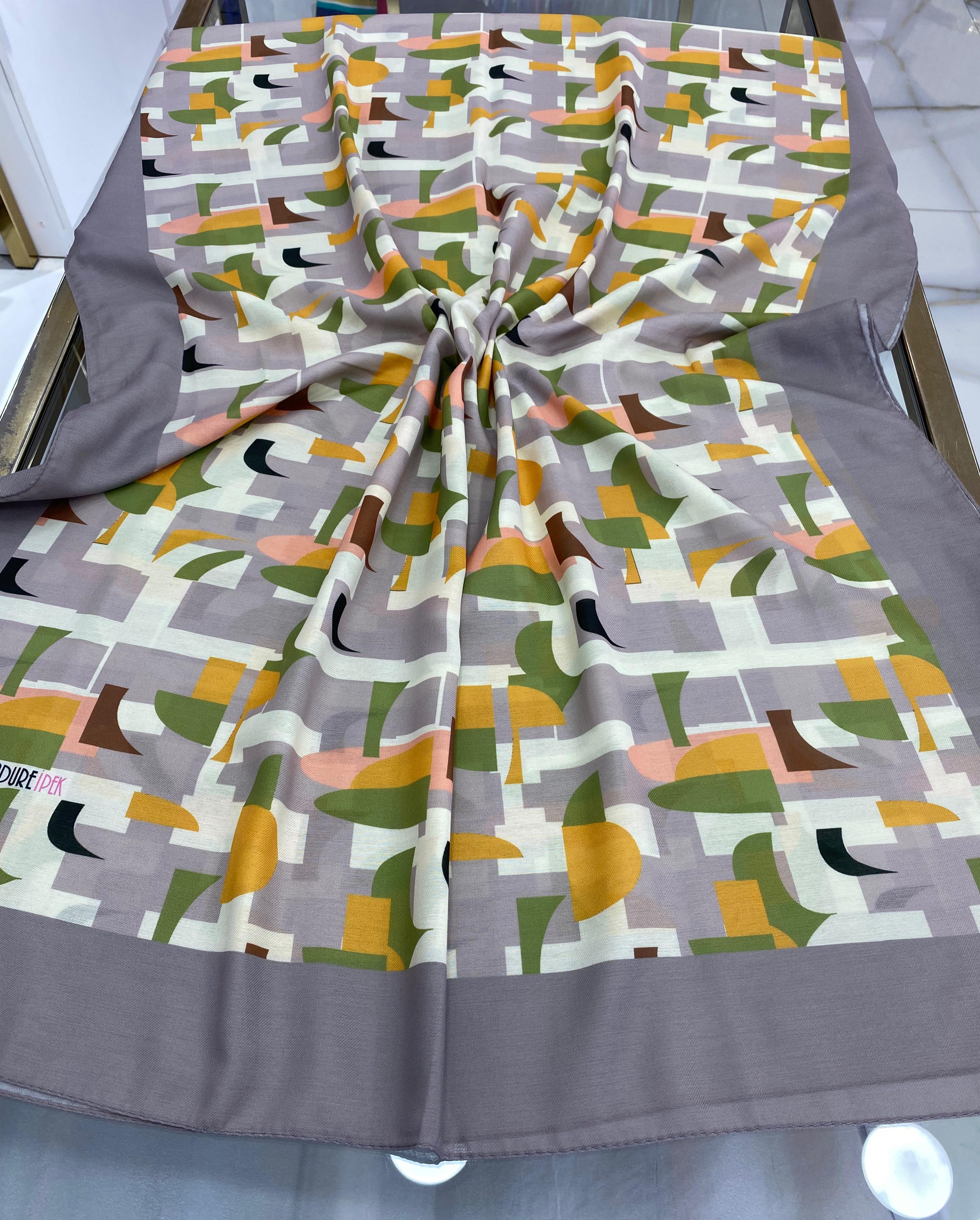 Desenli Butik Şal (Gri)