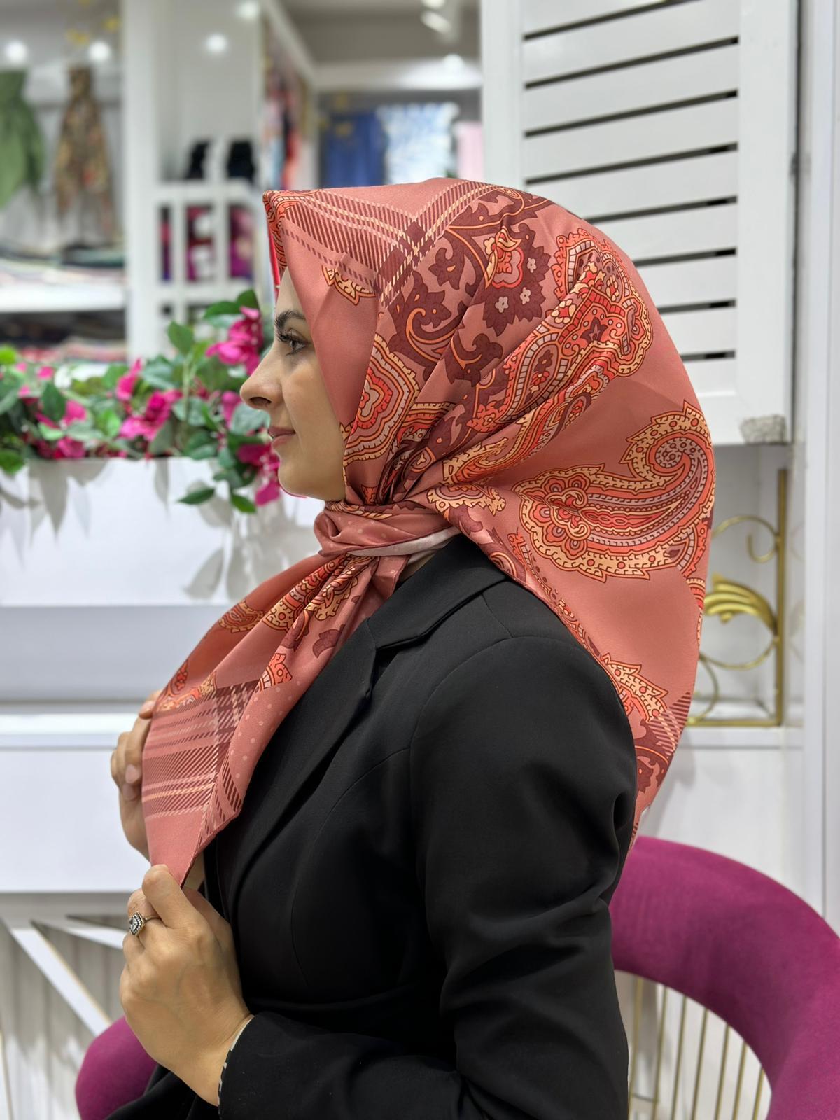 İpekevi Desenli İpek Eşarp 01