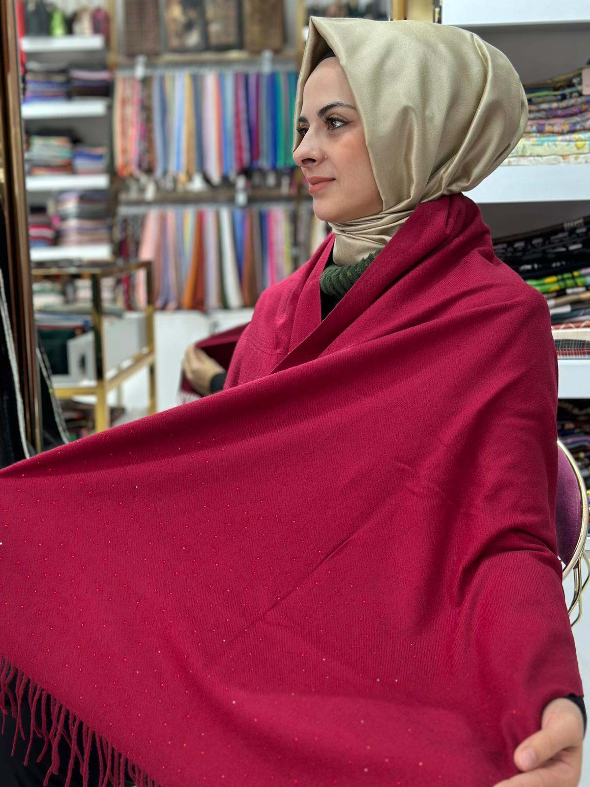 İthal Taşlı Omuz Şal 04