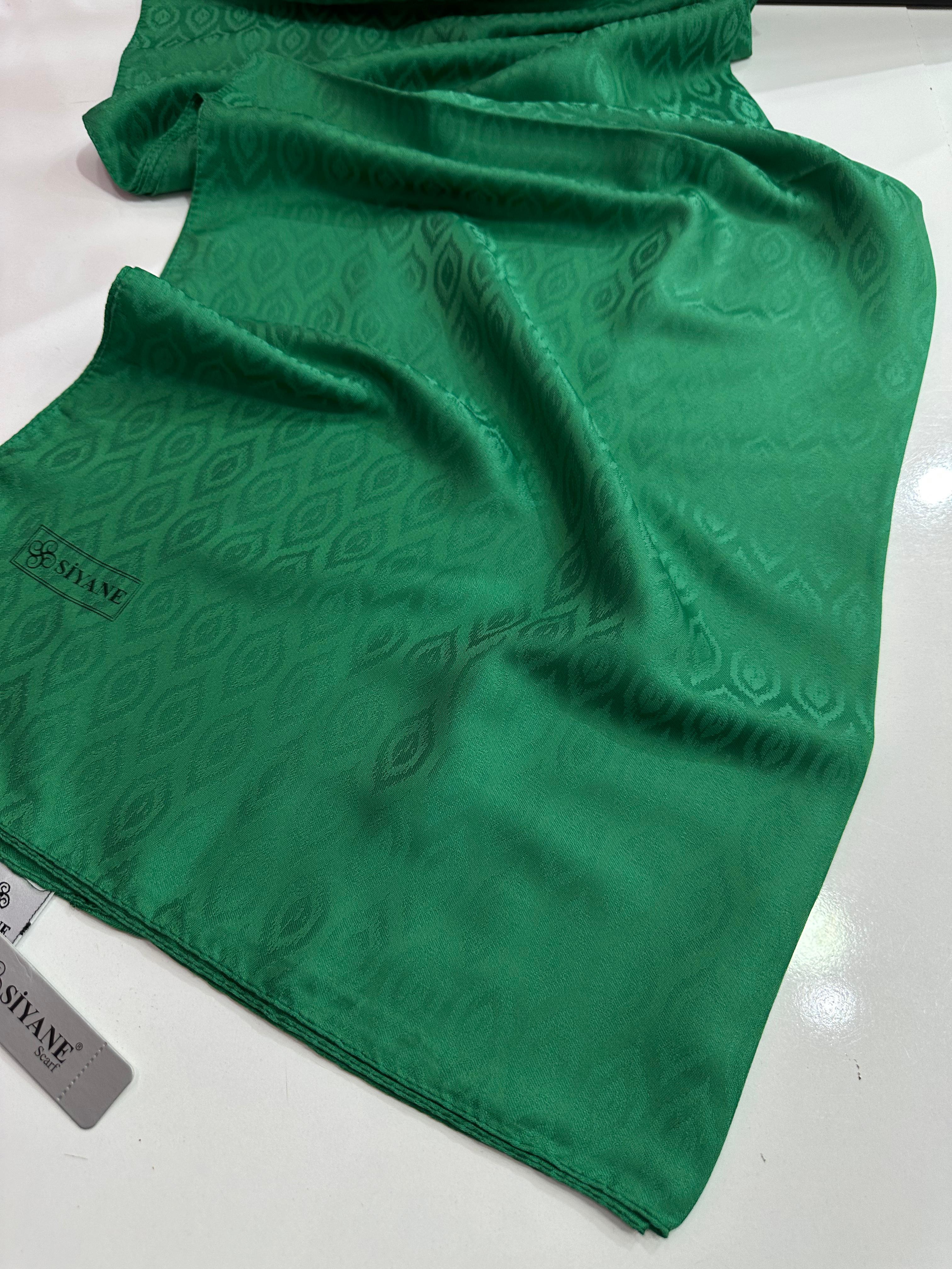 Jakarlı Şal (Benetton)