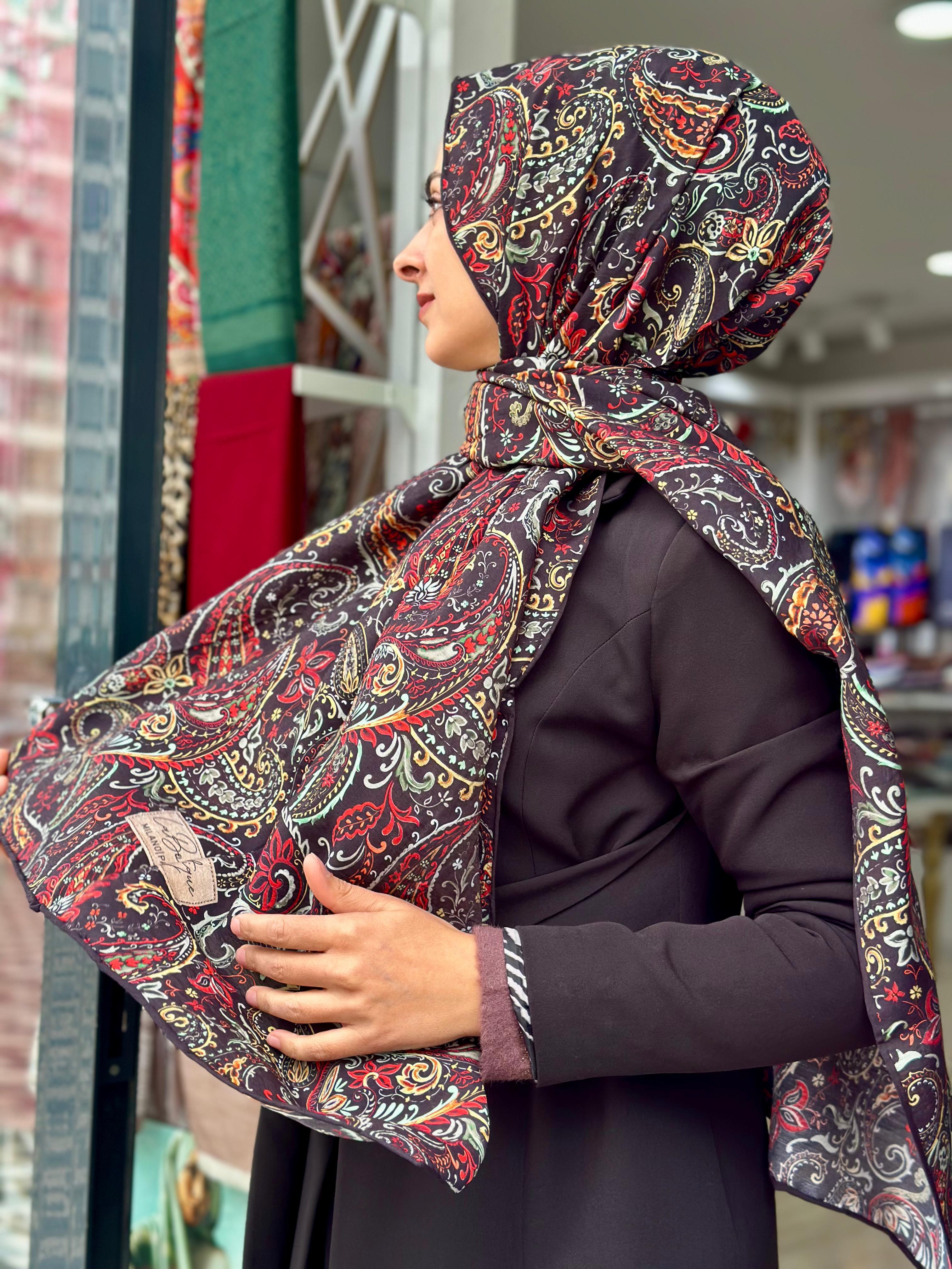 La Boutique Desenli Güz Şal 2402-04