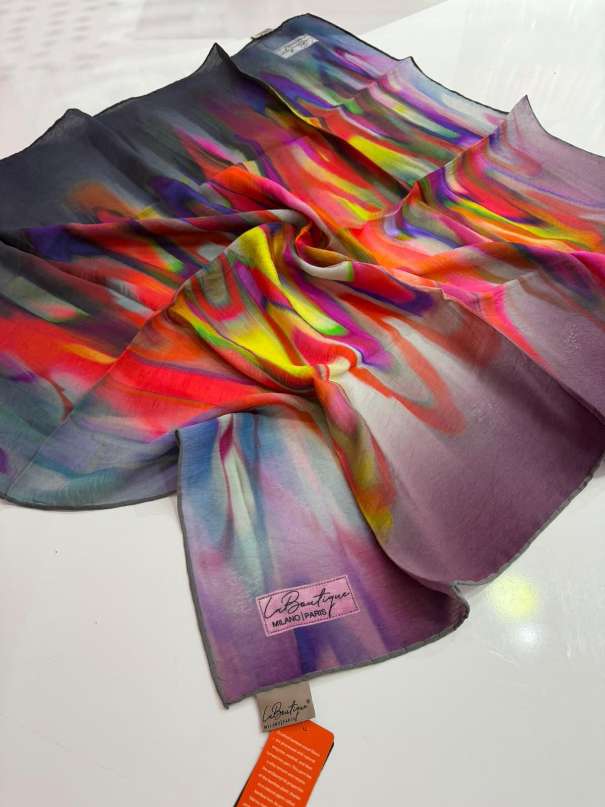 La Boutique Desenli Organik Eşarp 01