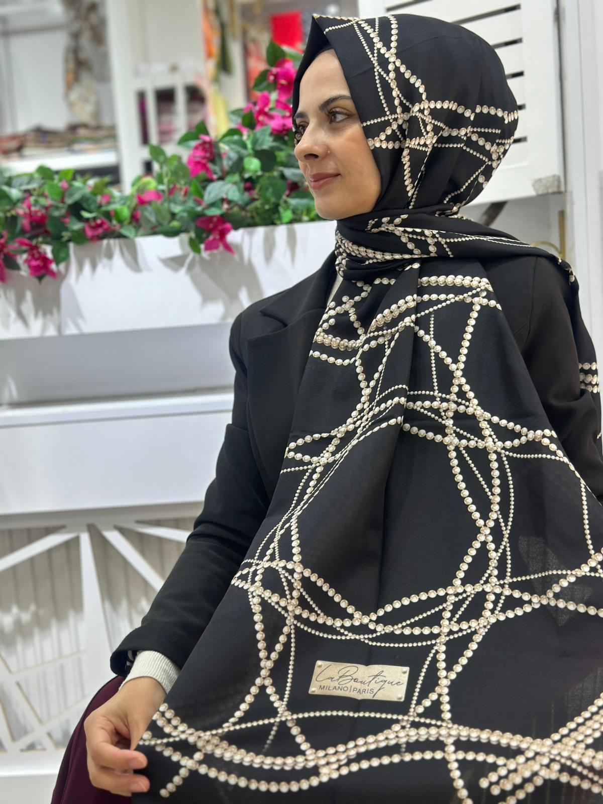 La Boutique Desenli Özel Seri Şal 1808-01