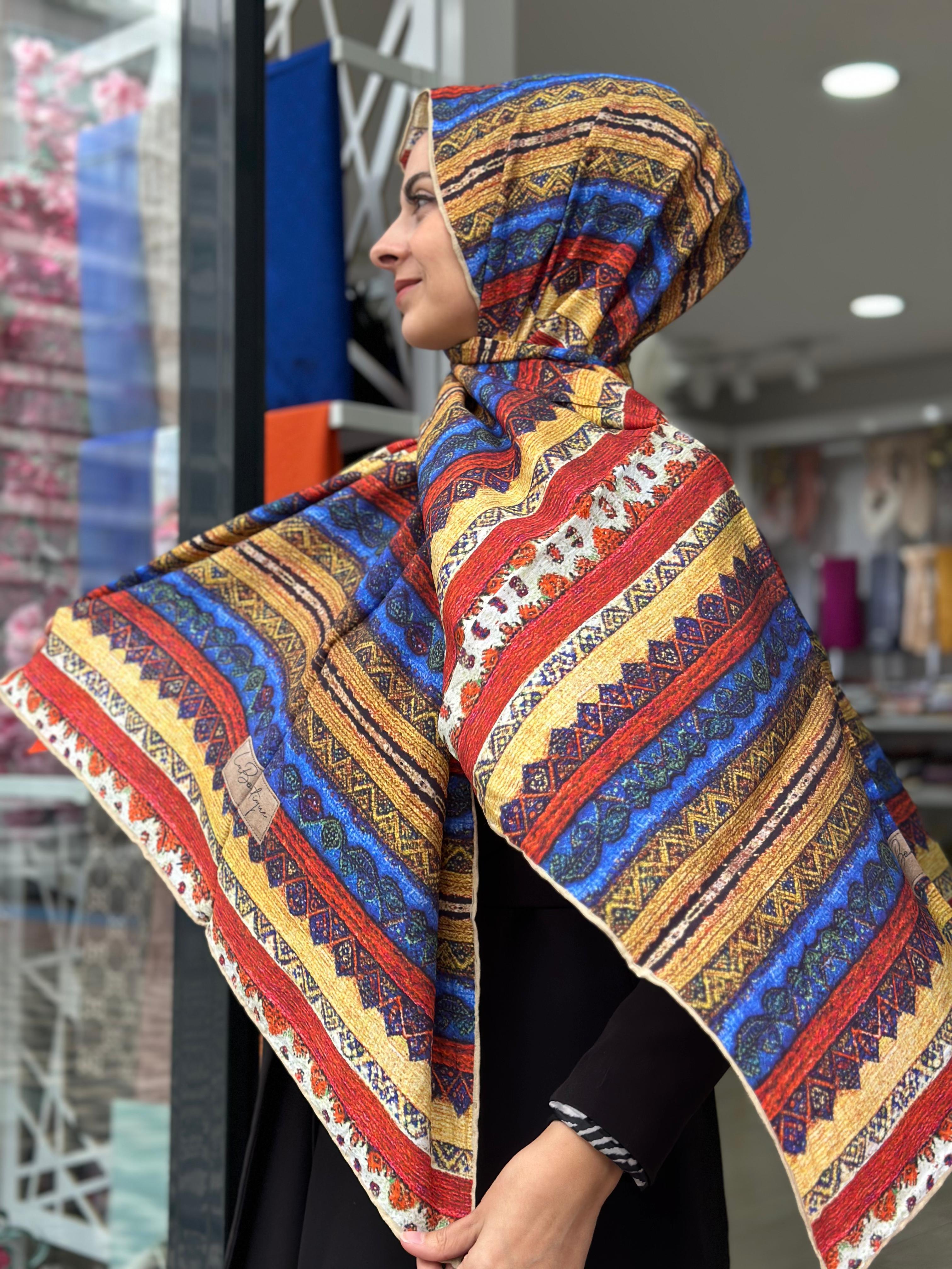 La Boutique Güz Desenli Şal 2240-02