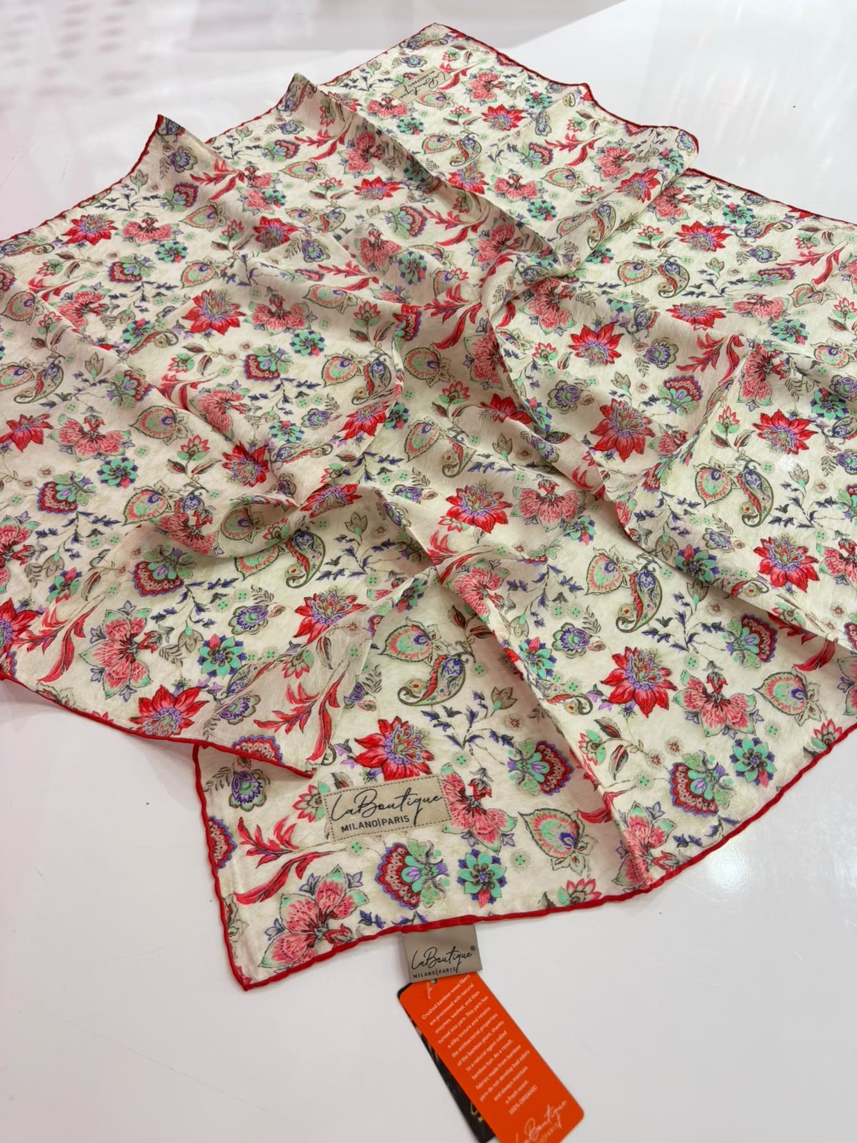 La Boutique Güz Eşarp 02