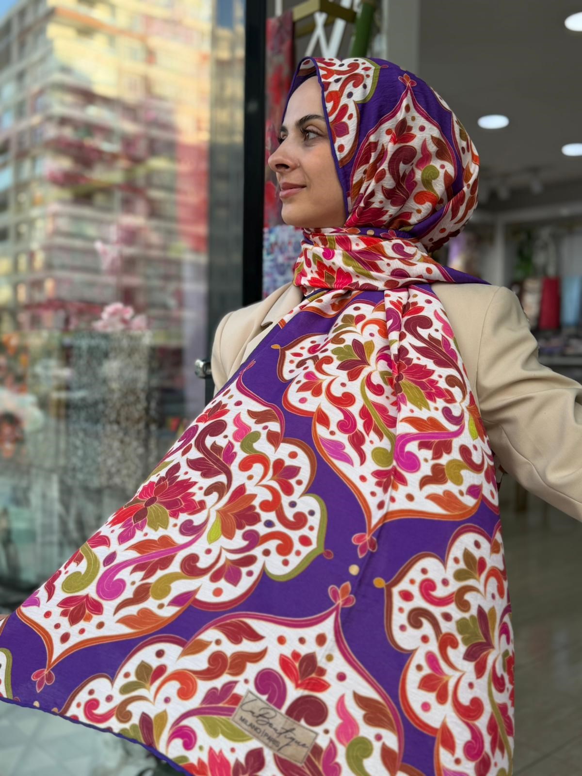 La Boutique Yeni Sezon Desenli Güz Yaz Serinliği Şal 04