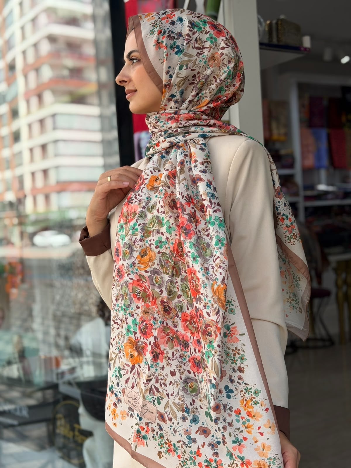 La Boutique Yeni Sezon Desenli Özel Seri Şal 07