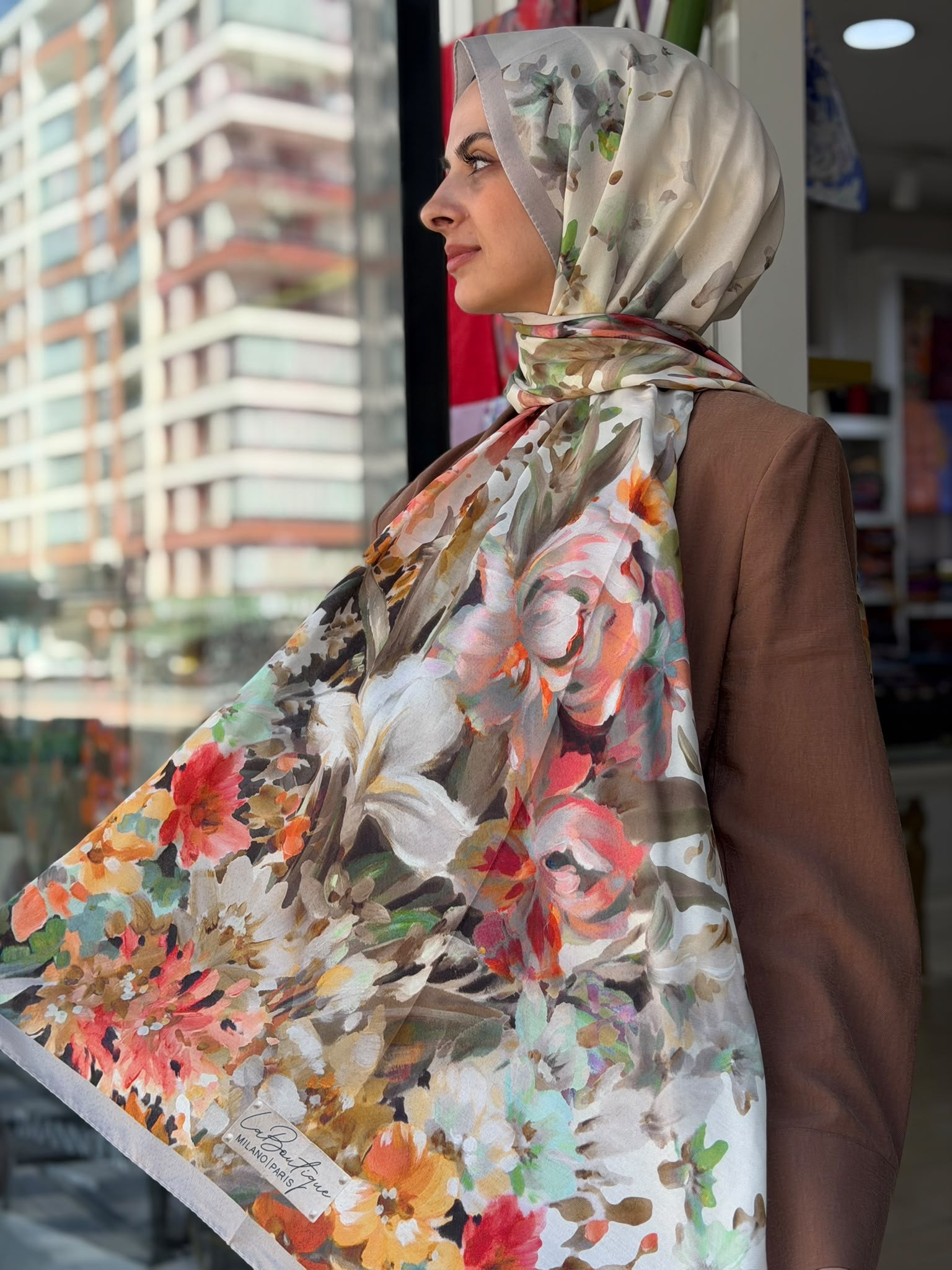 La Boutique Yeni Sezon Özel Seri Desenli Şal 07