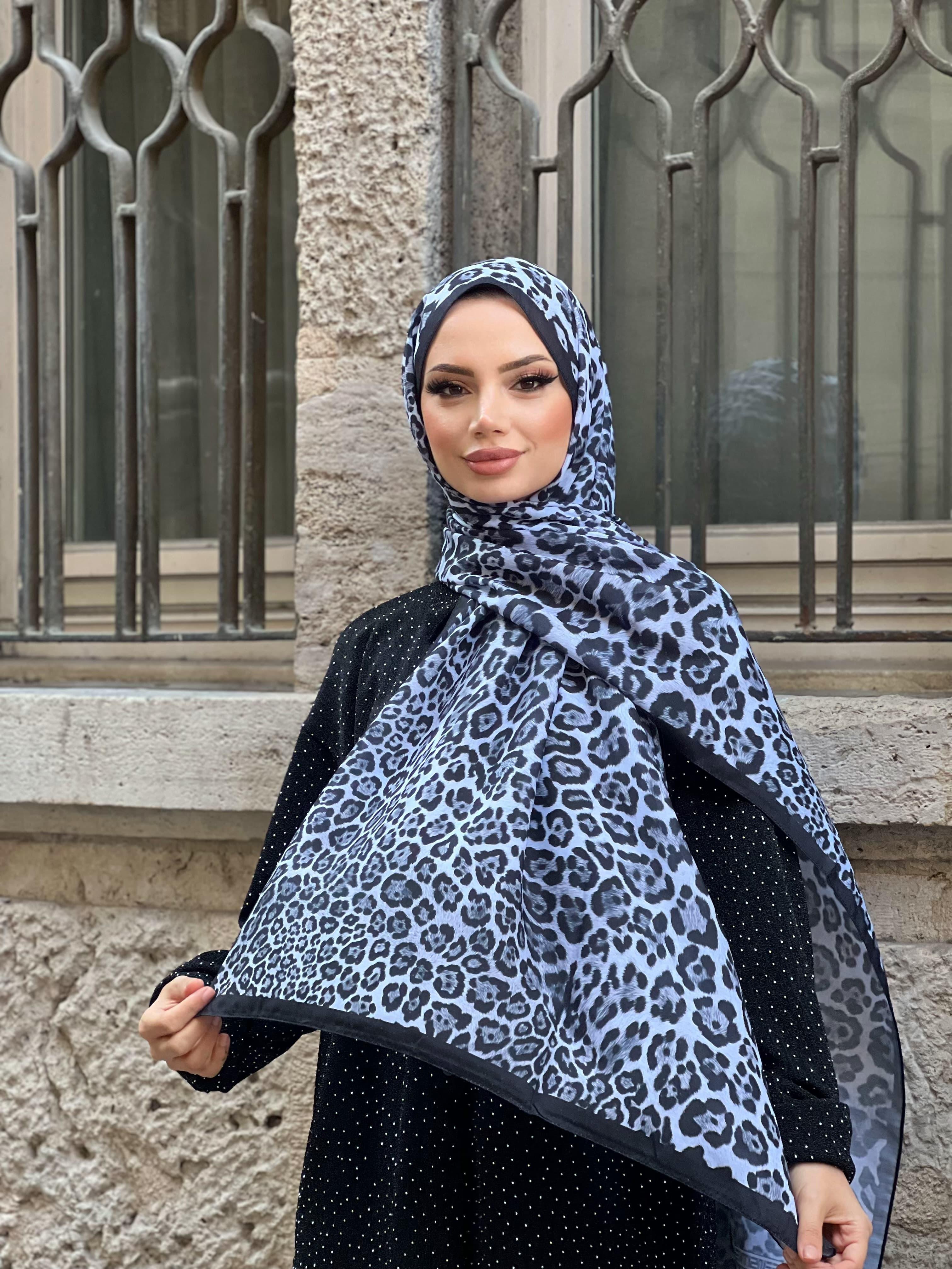 Sensitive Leopar Desenli Şal Pamuklu Siyah Rengi