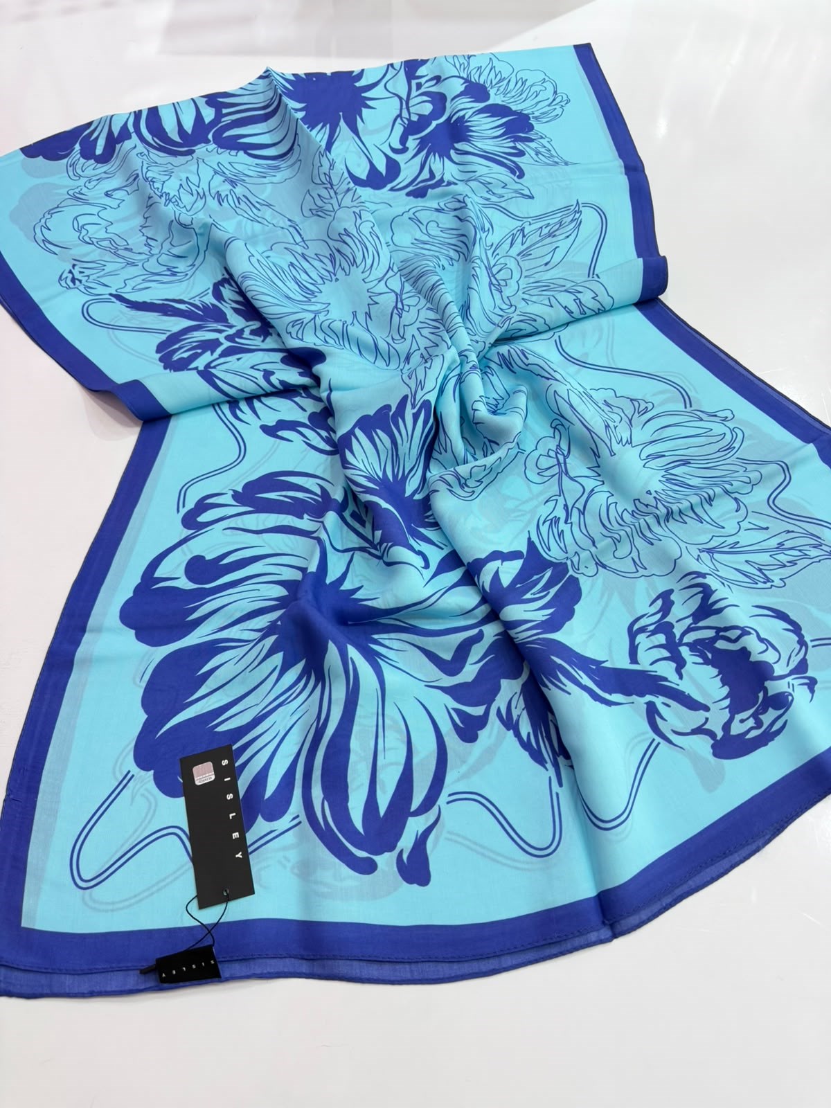 Sisley Desenli Floş Viskon Şal 01