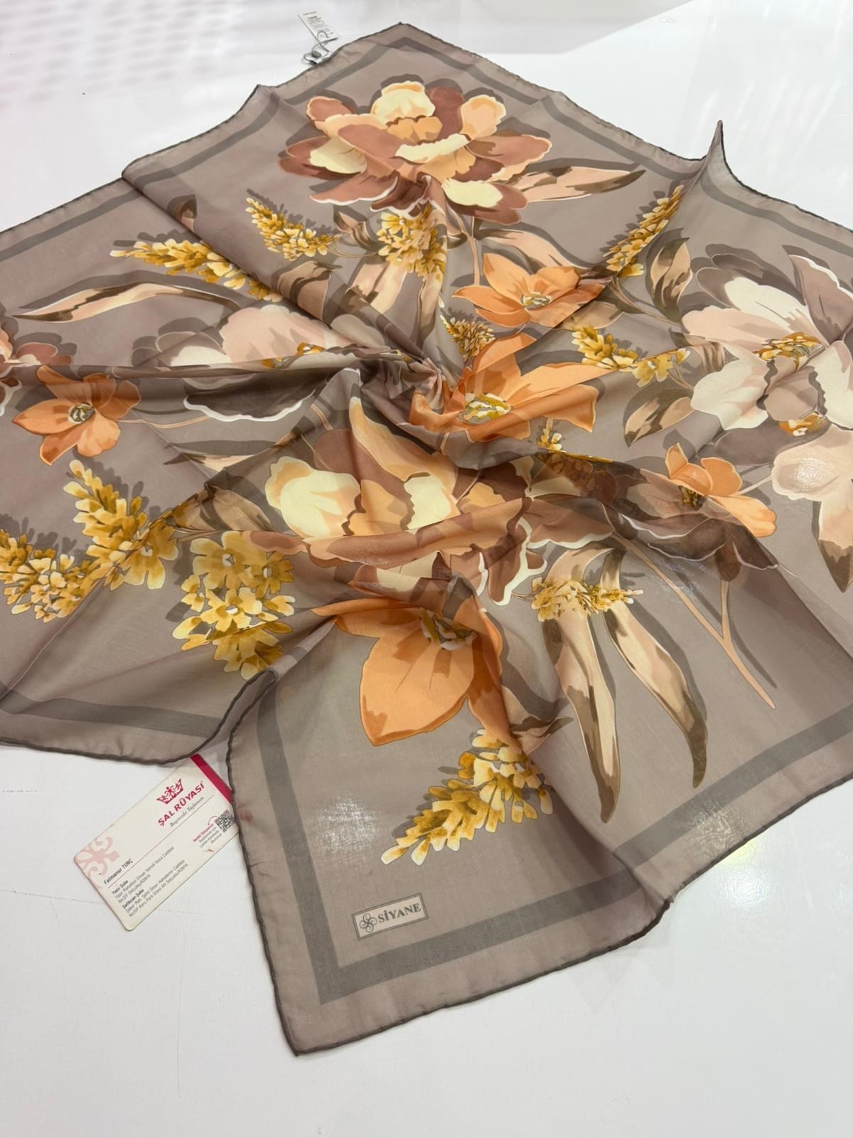 Siyane Desenli Natural Eşarp 10