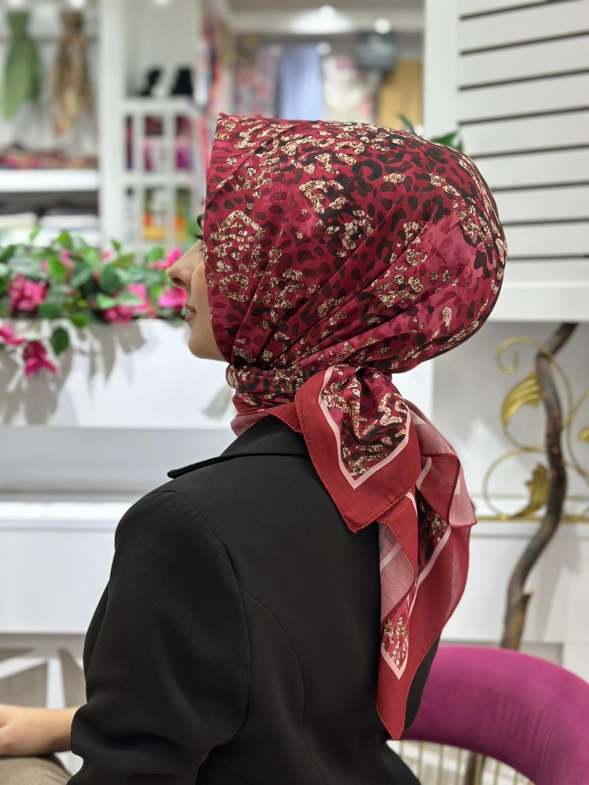 Siyane Leo Eşarp 08