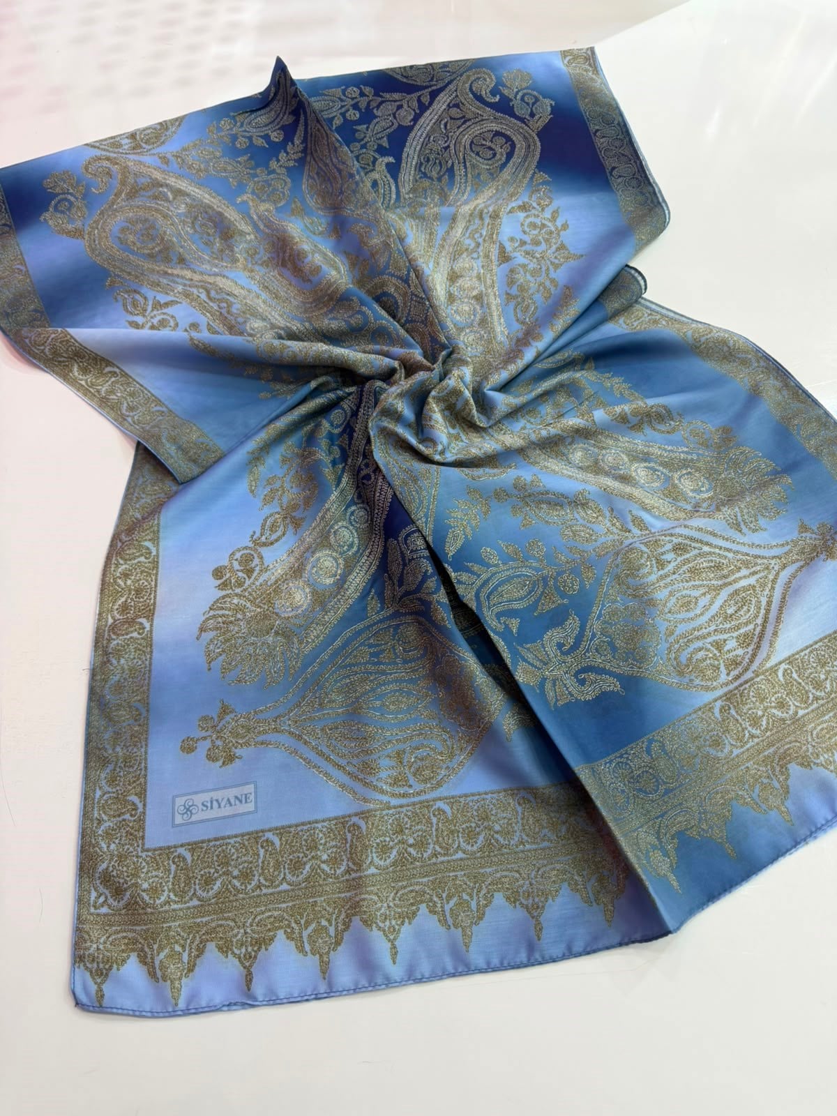 Siyane Motif Renk Geçişli Şal 04