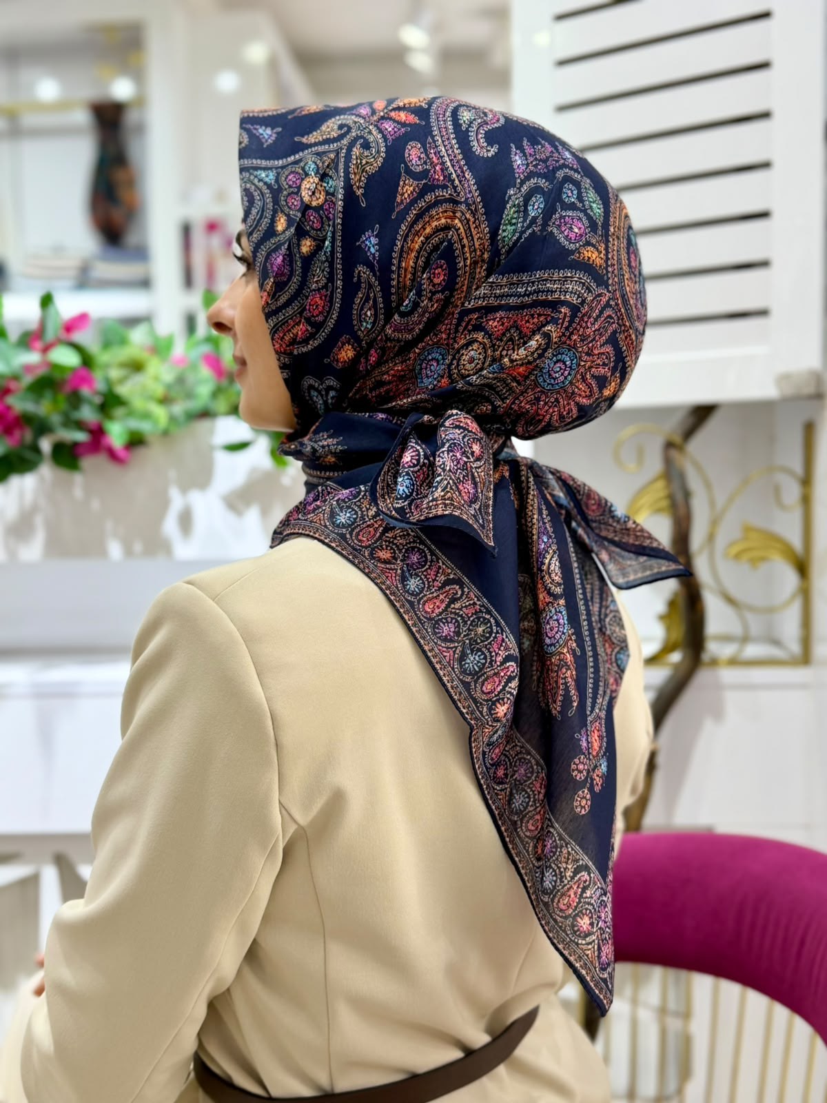 Siyane Mücevher Desenli Soft Eşarp 17