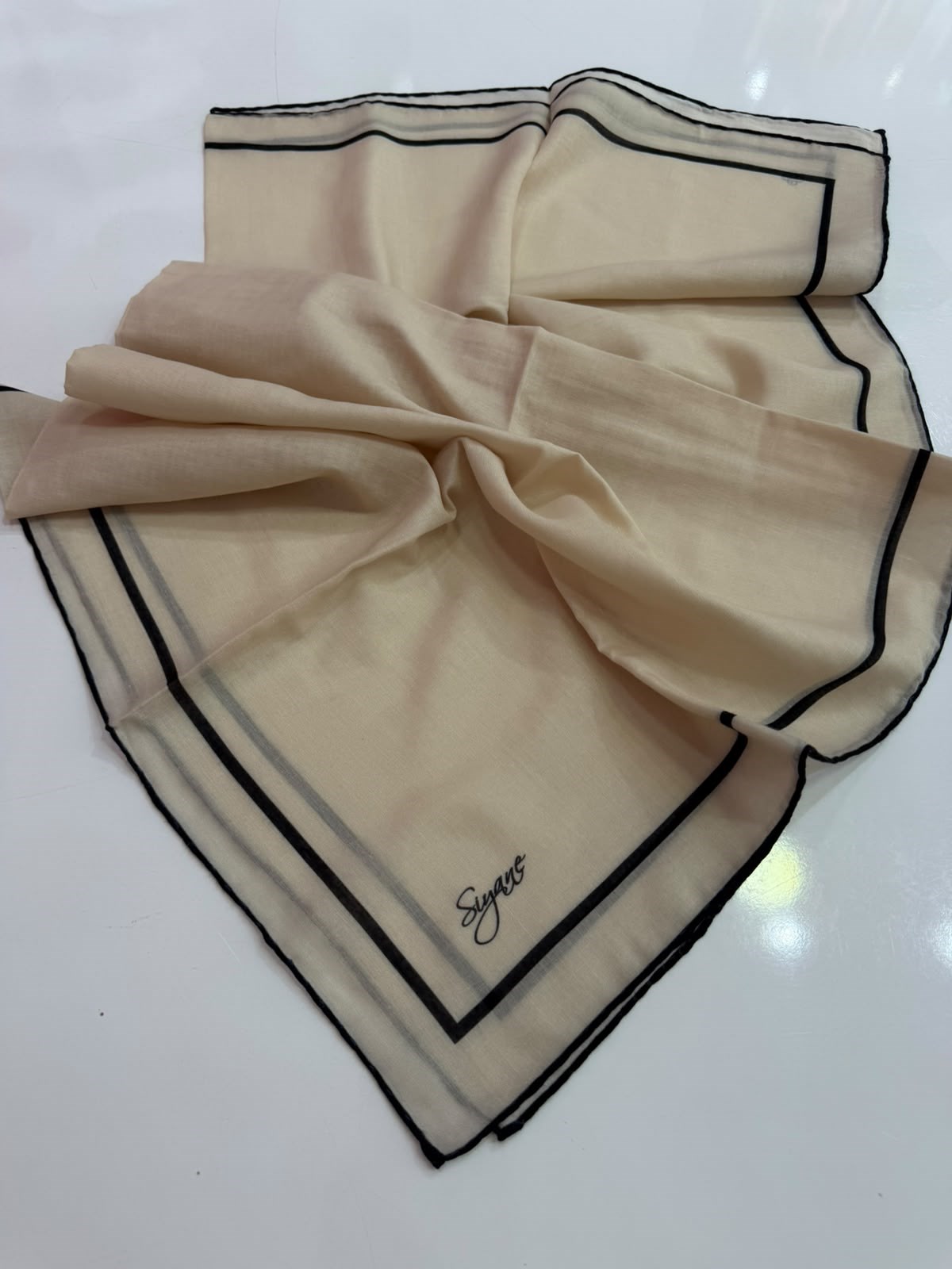 Siyane Natural Tek Renk Eşarp 10