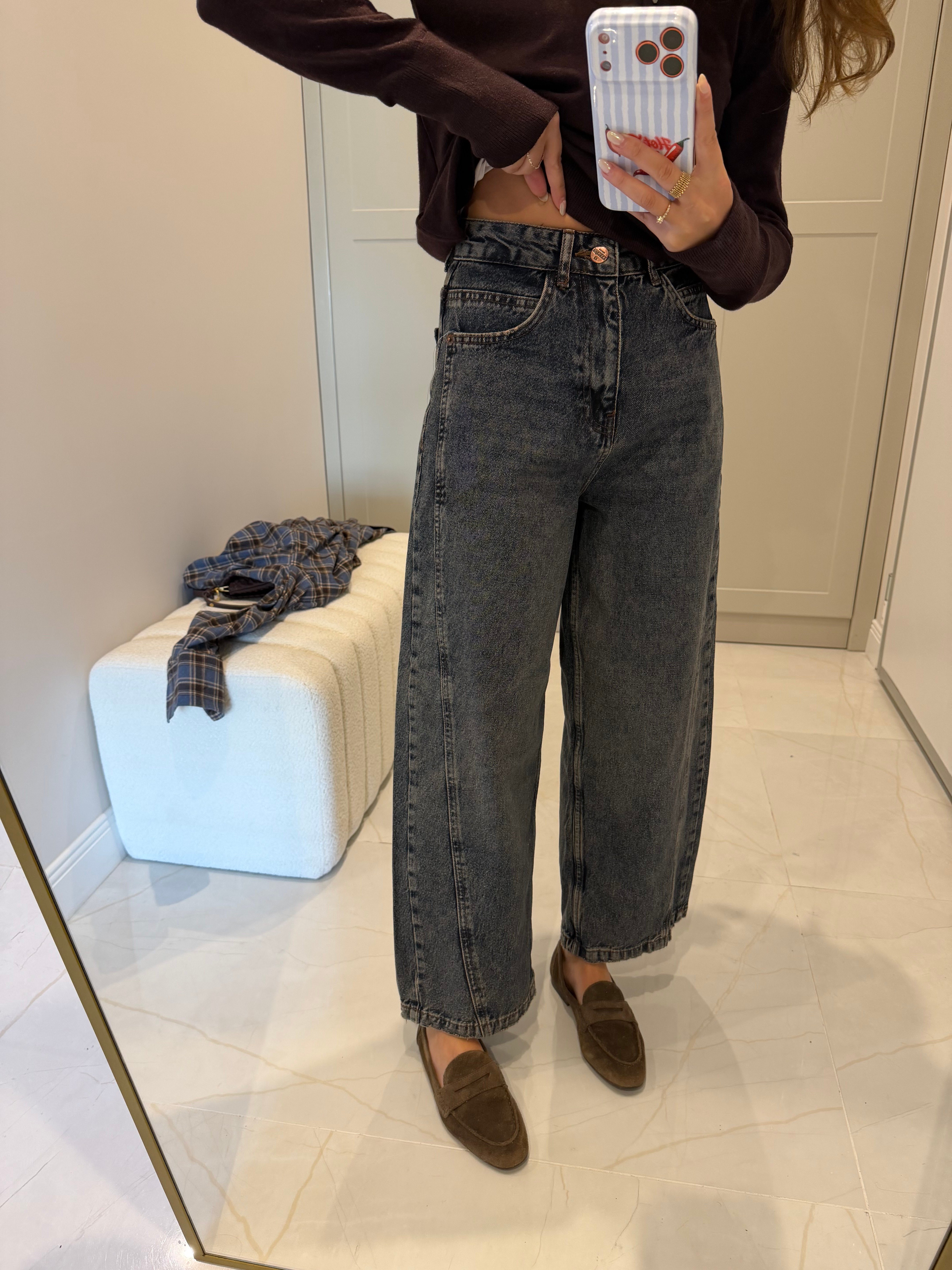 Barrel Kesim Dikişli Jean