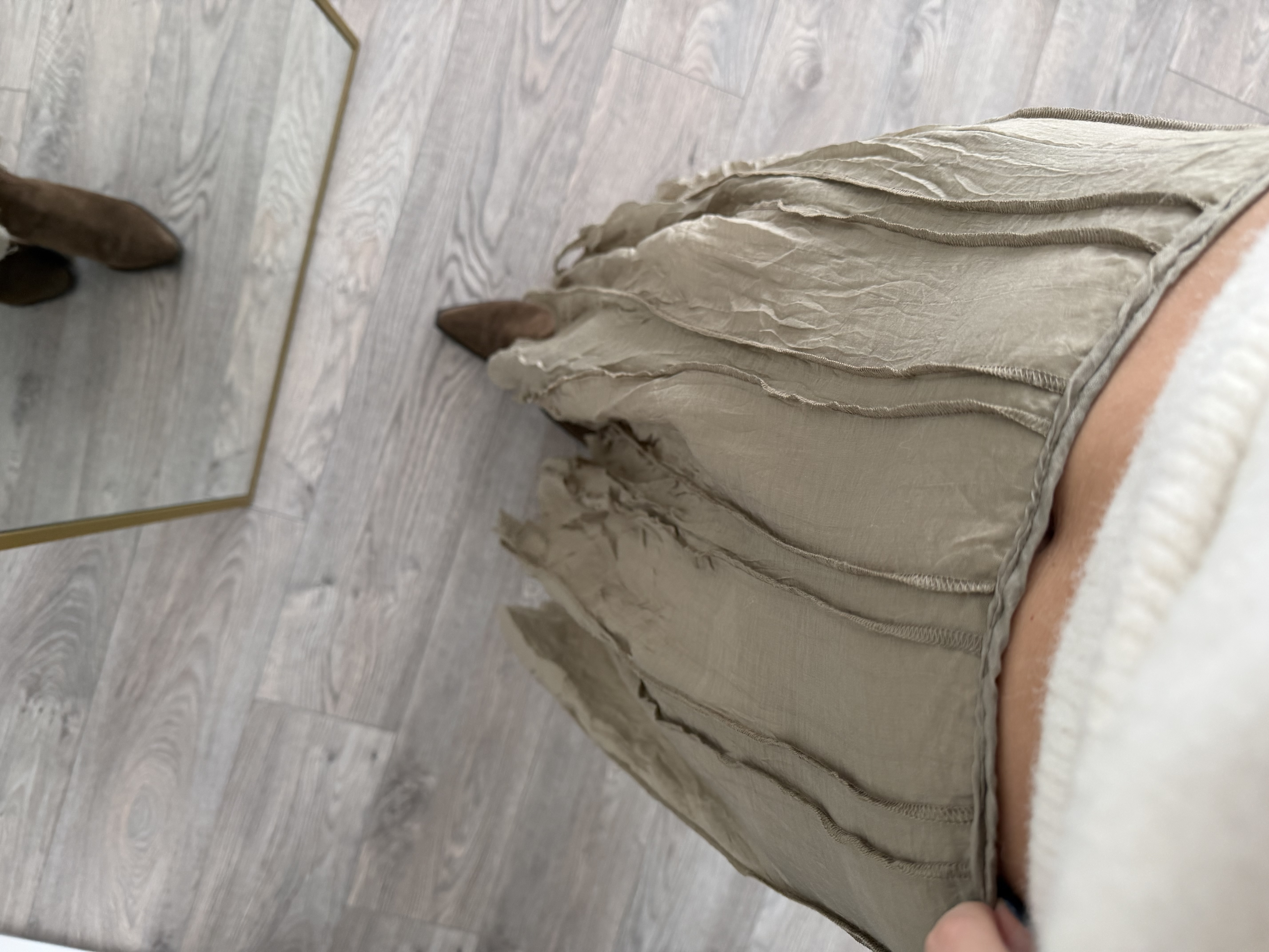 Kırışık Kumaş Midi Soft Haki Etek