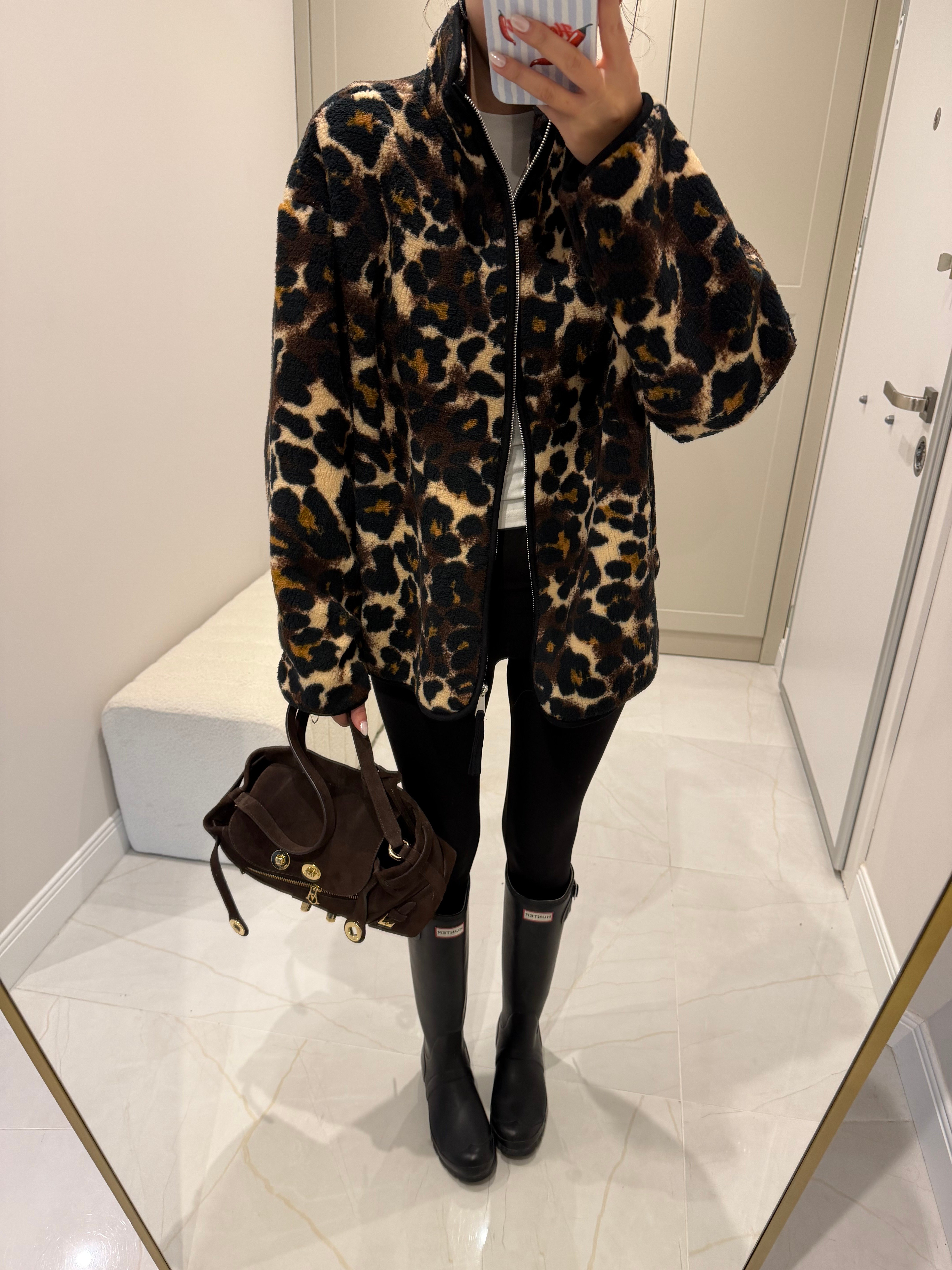 Leopar Desenli Fermuarlı Polar Ceket
