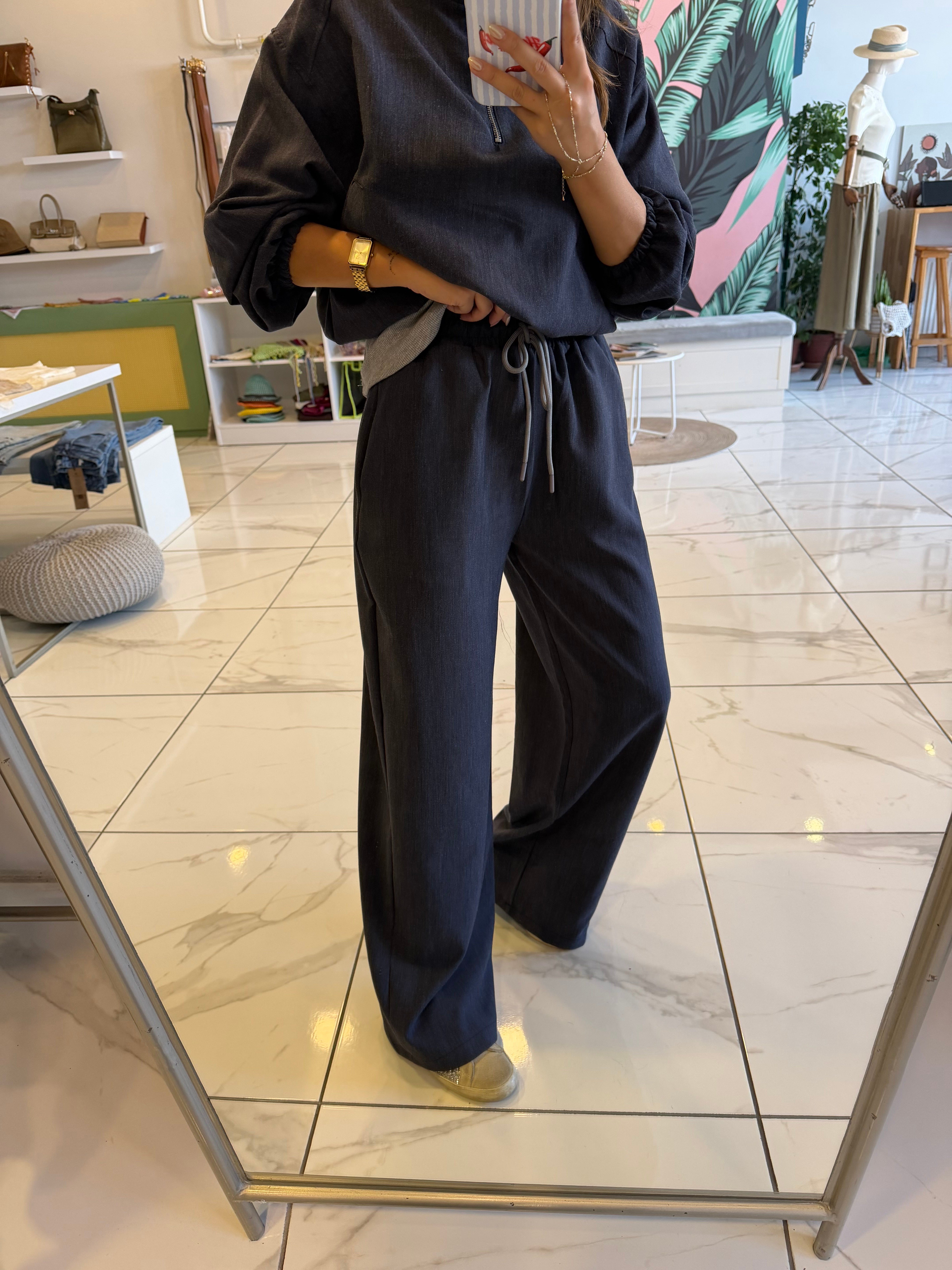 Marka Model Fermuar Detaylı Atlet Parçalı Sweat Pantolon Takım