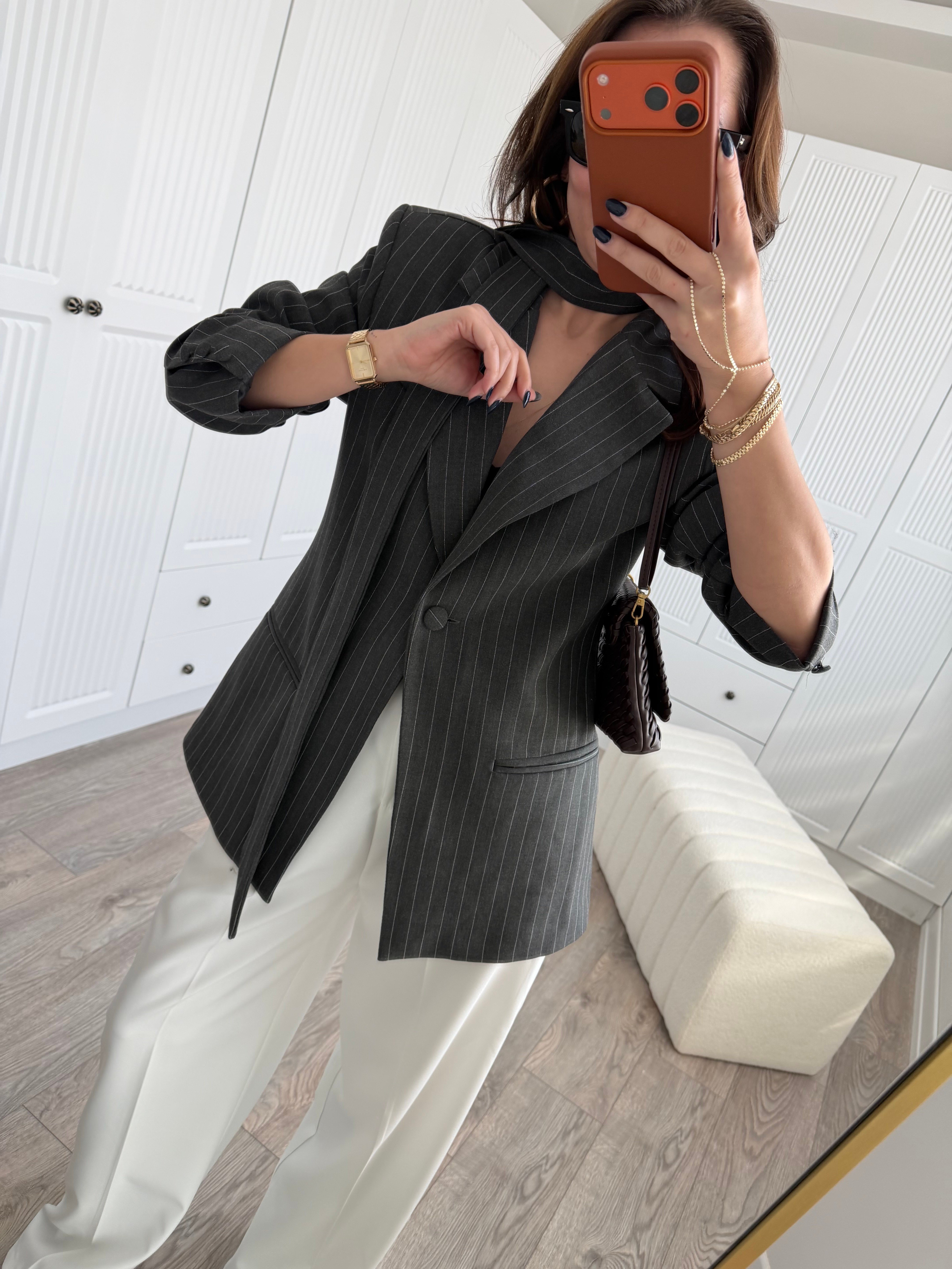 Marka Model Fularlı Çizgili Antrasit Blazer Ceket 