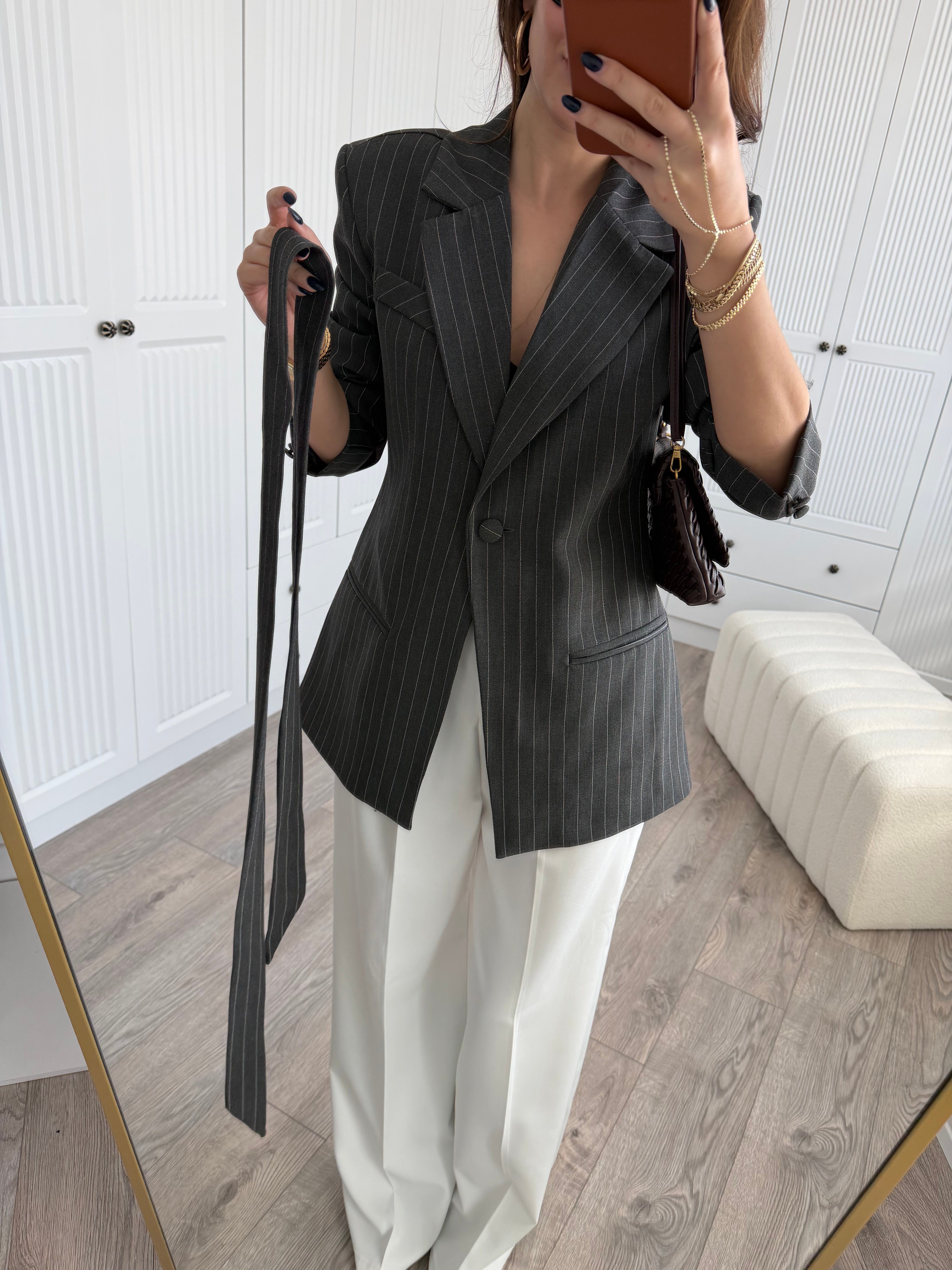 Marka Model Fularlı Çizgili Antrasit Blazer Ceket 