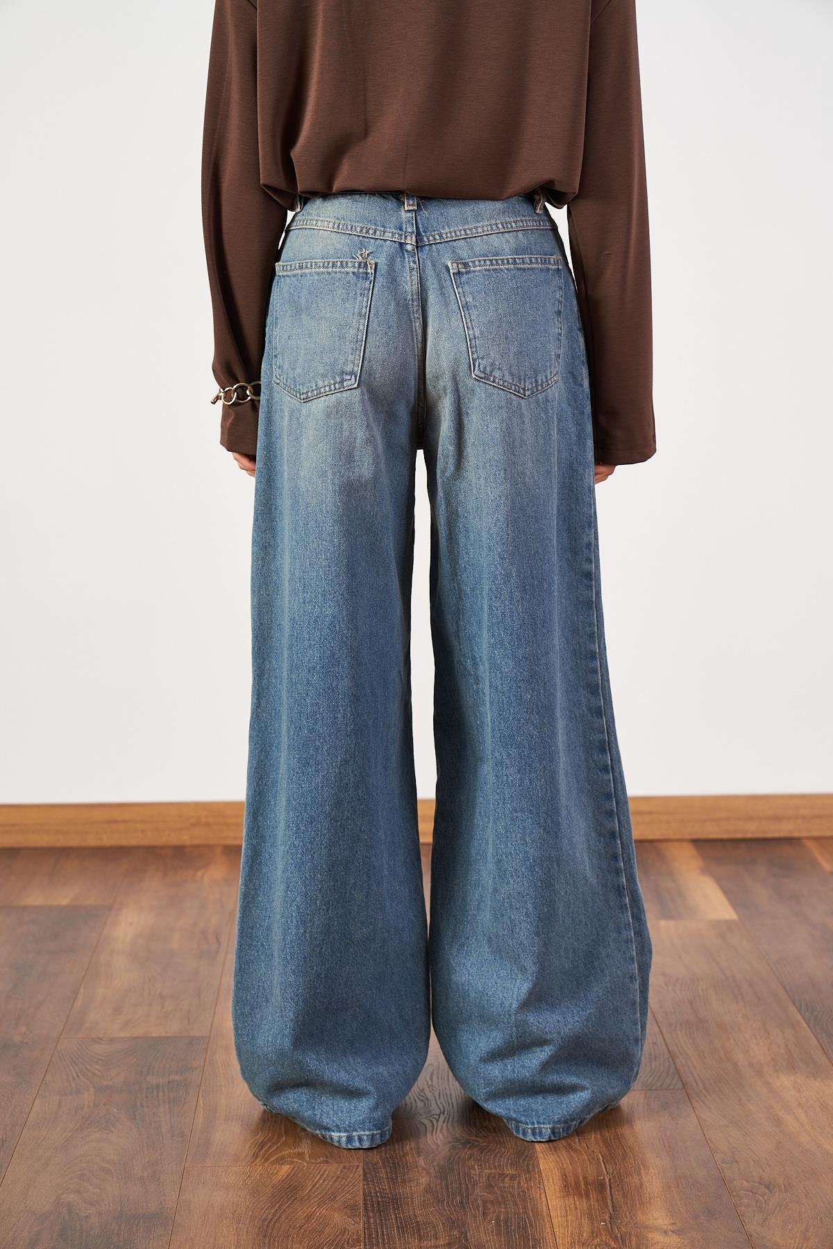 Geniş Paça Yüksek Bel Denim Pantolon