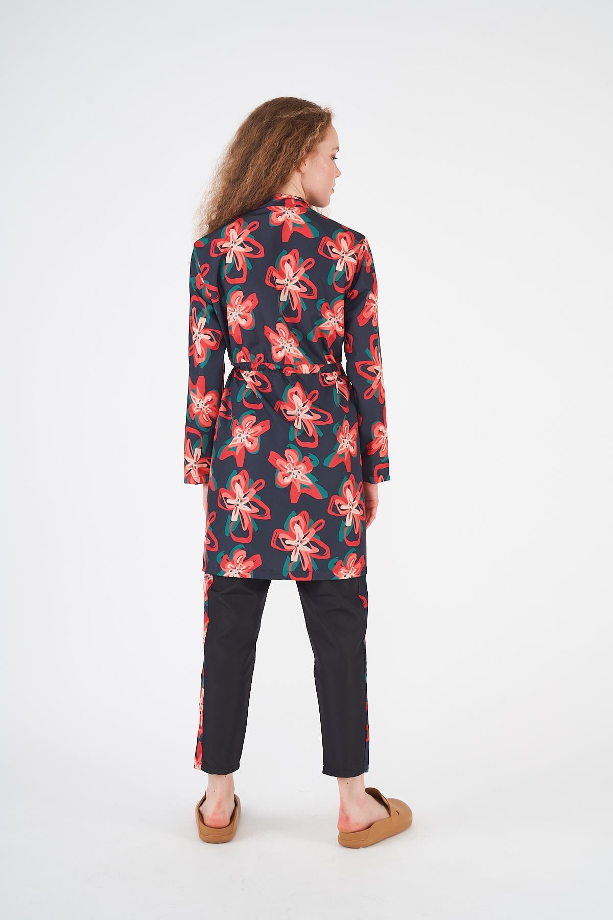 Stopper Floral Pattern Covered Swimsuit Black