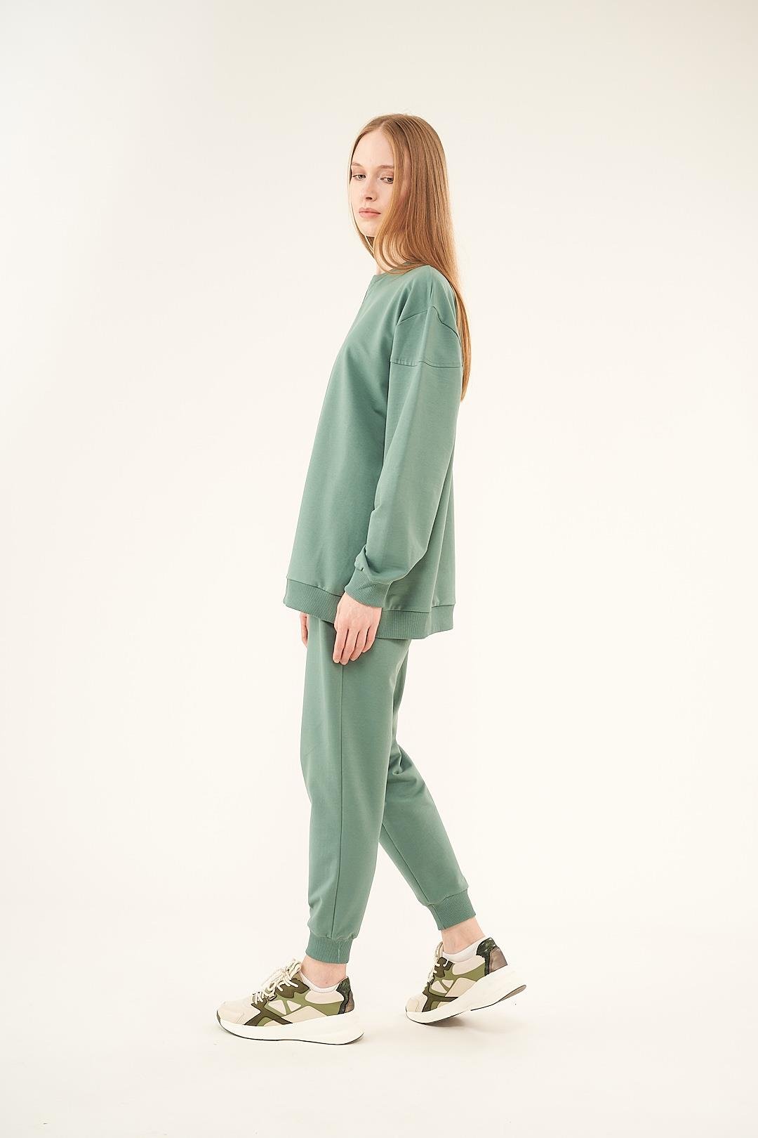 Üçgen Detaylı Sweatshirt Yeşil