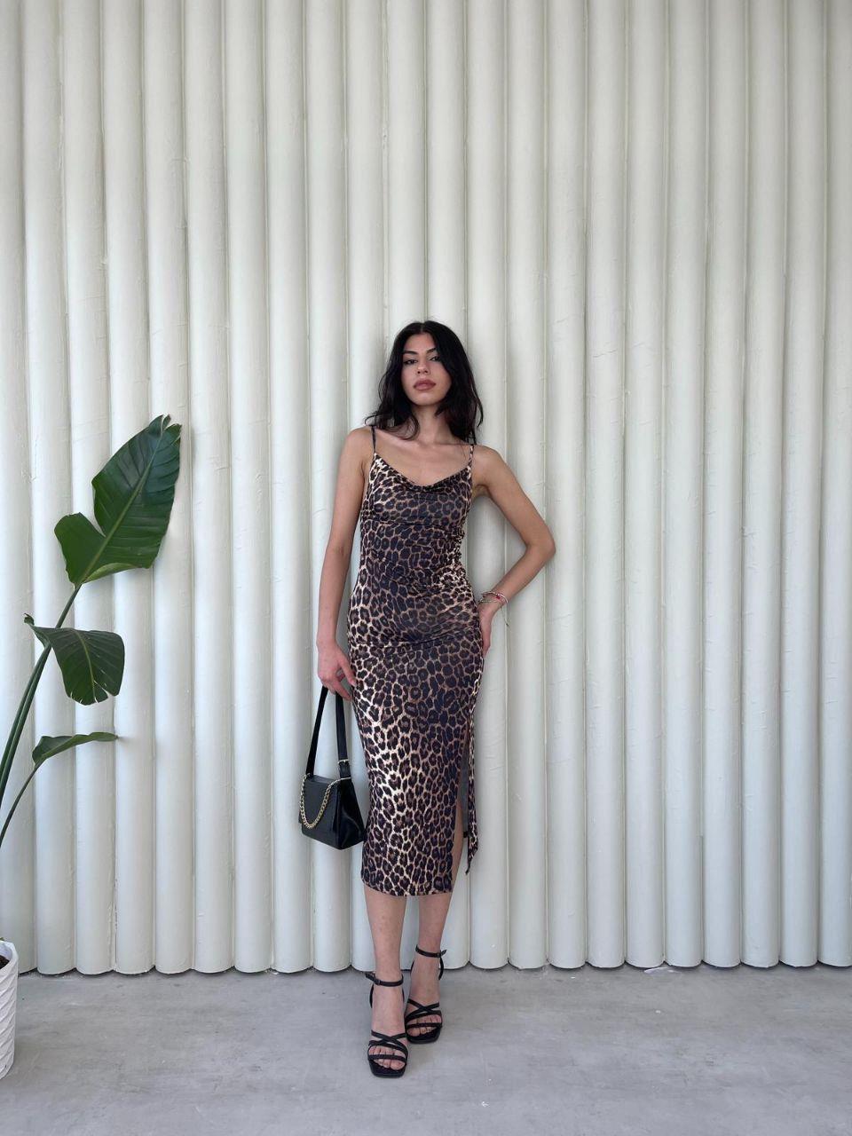 Askı Detay Degaje Yaka Leopar Elbise