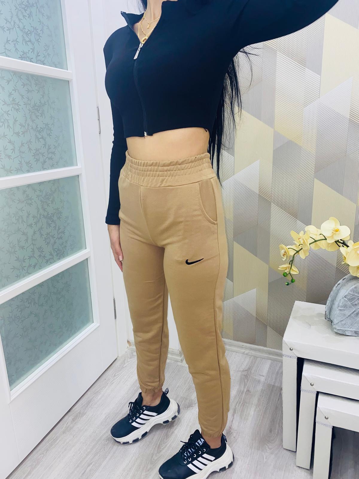Nıke Baskılı Eşofman Altı Vizon