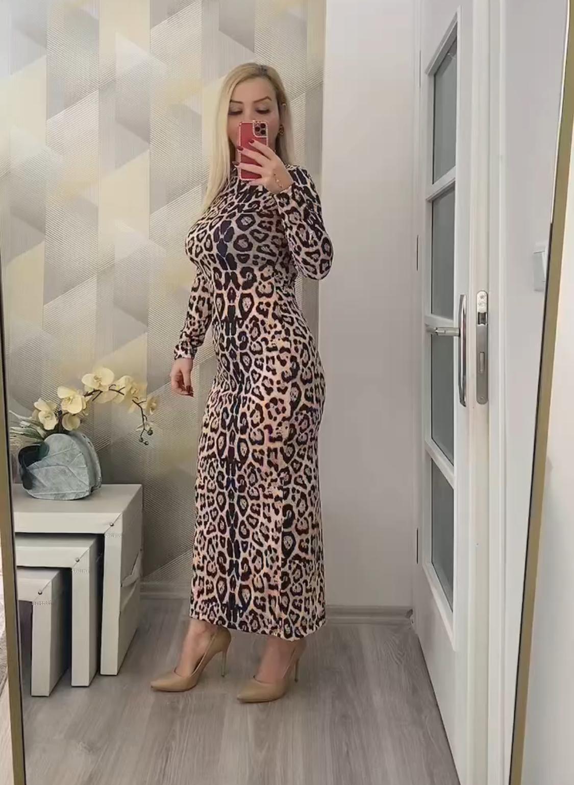 Yaka Detaylı Elbise Leopar